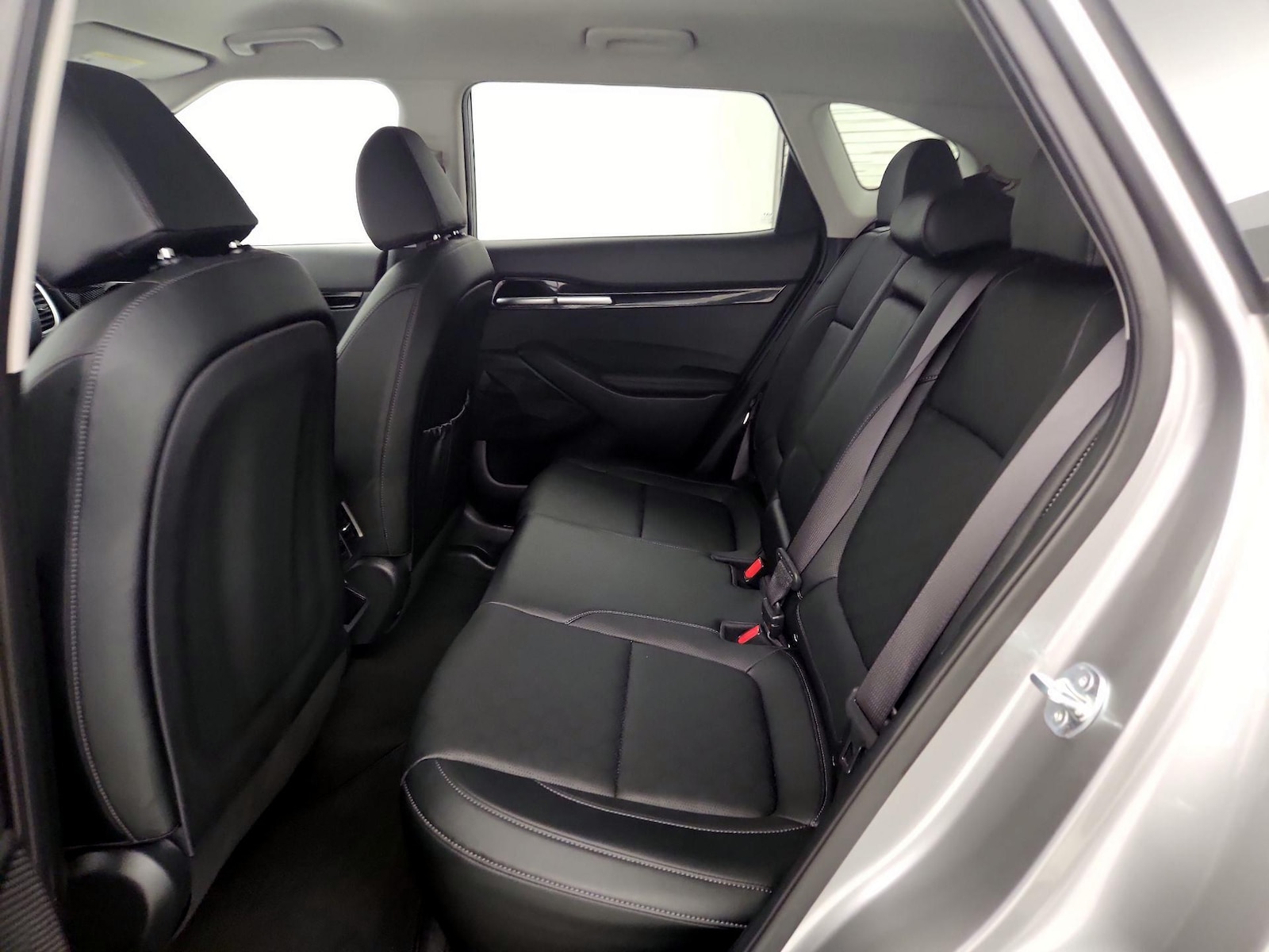 2025 Kia Seltos EX - Photo 20