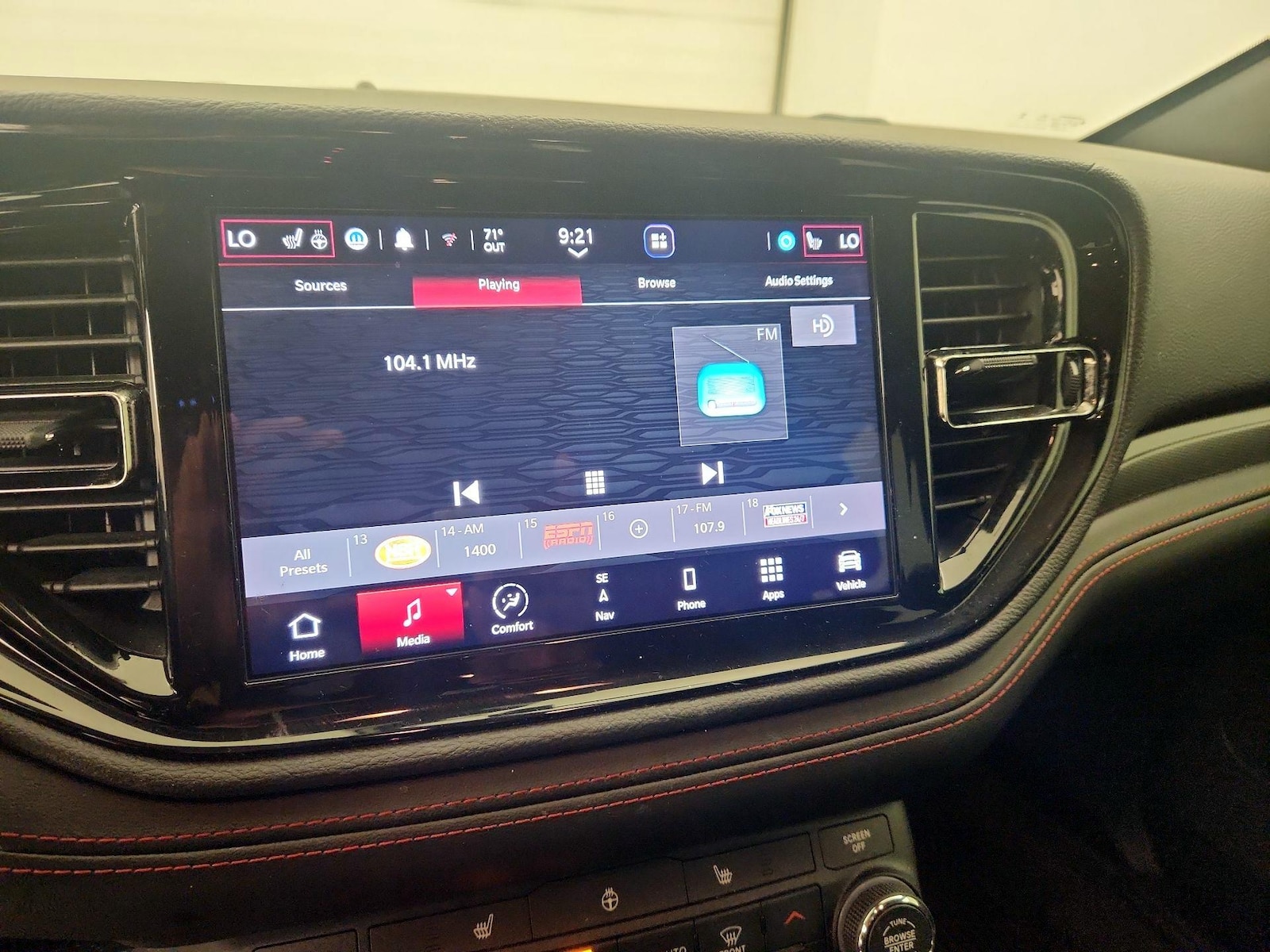 2025 Dodge Durango GT - Photo 17