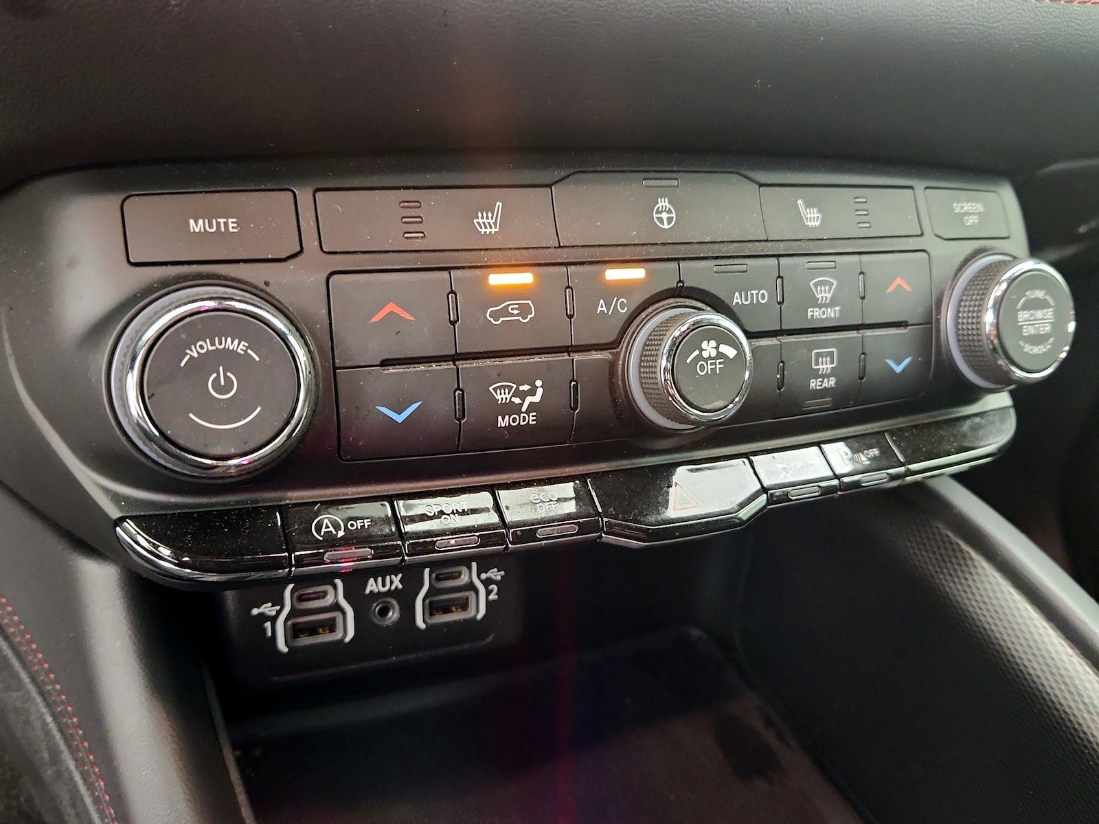 2025 Dodge Durango GT - Photo 18