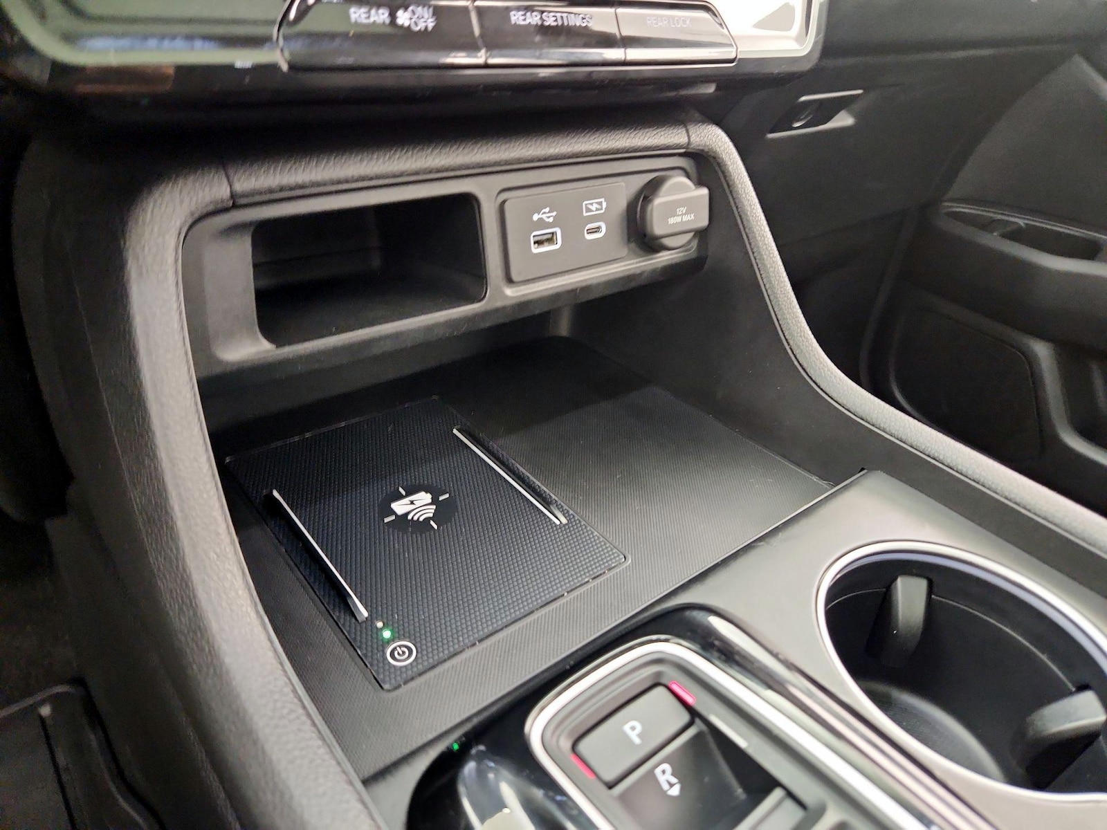 2025 Honda Pilot Elite - Photo 20