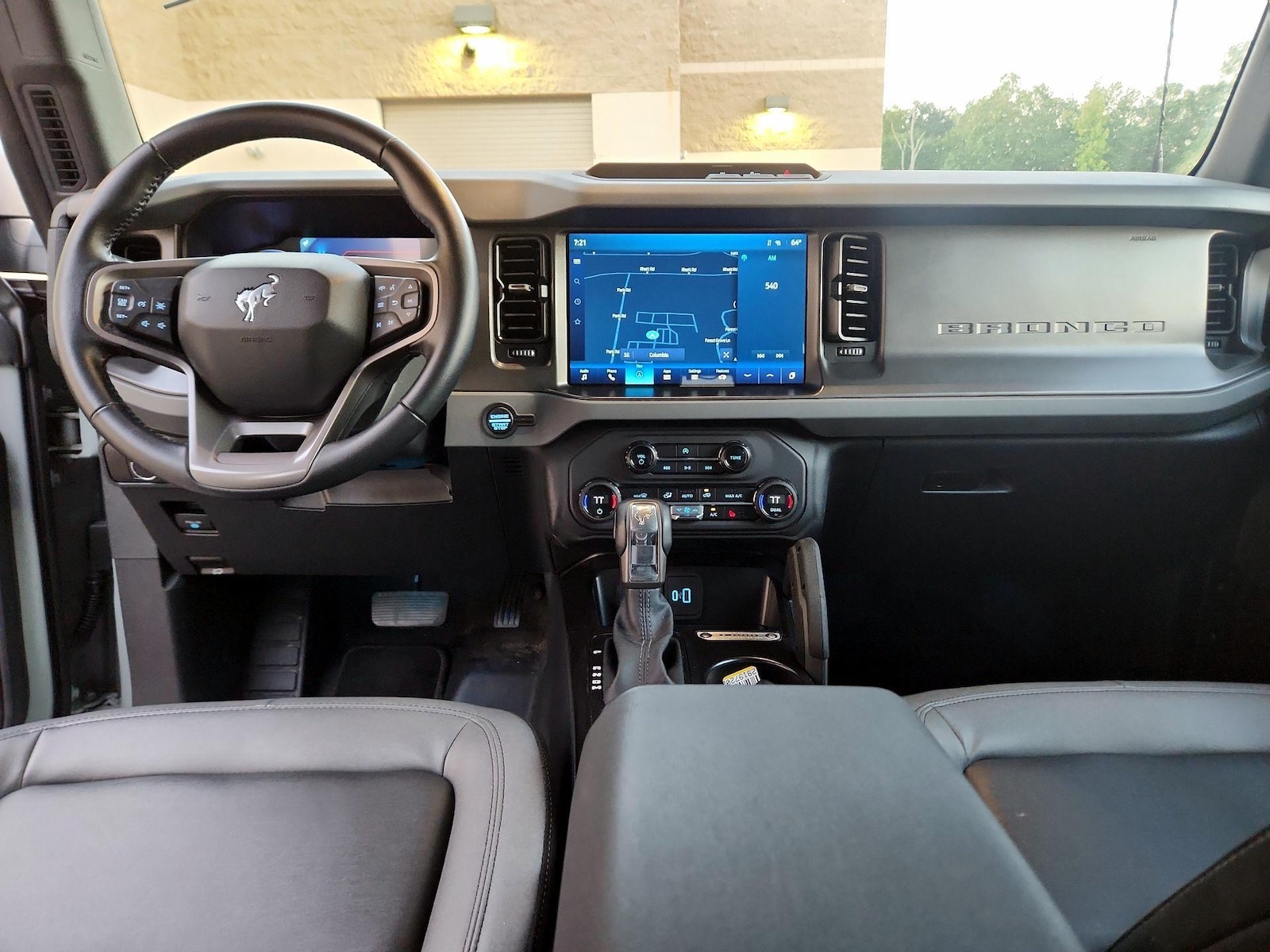 Apple CarPlay® & Android Auto™