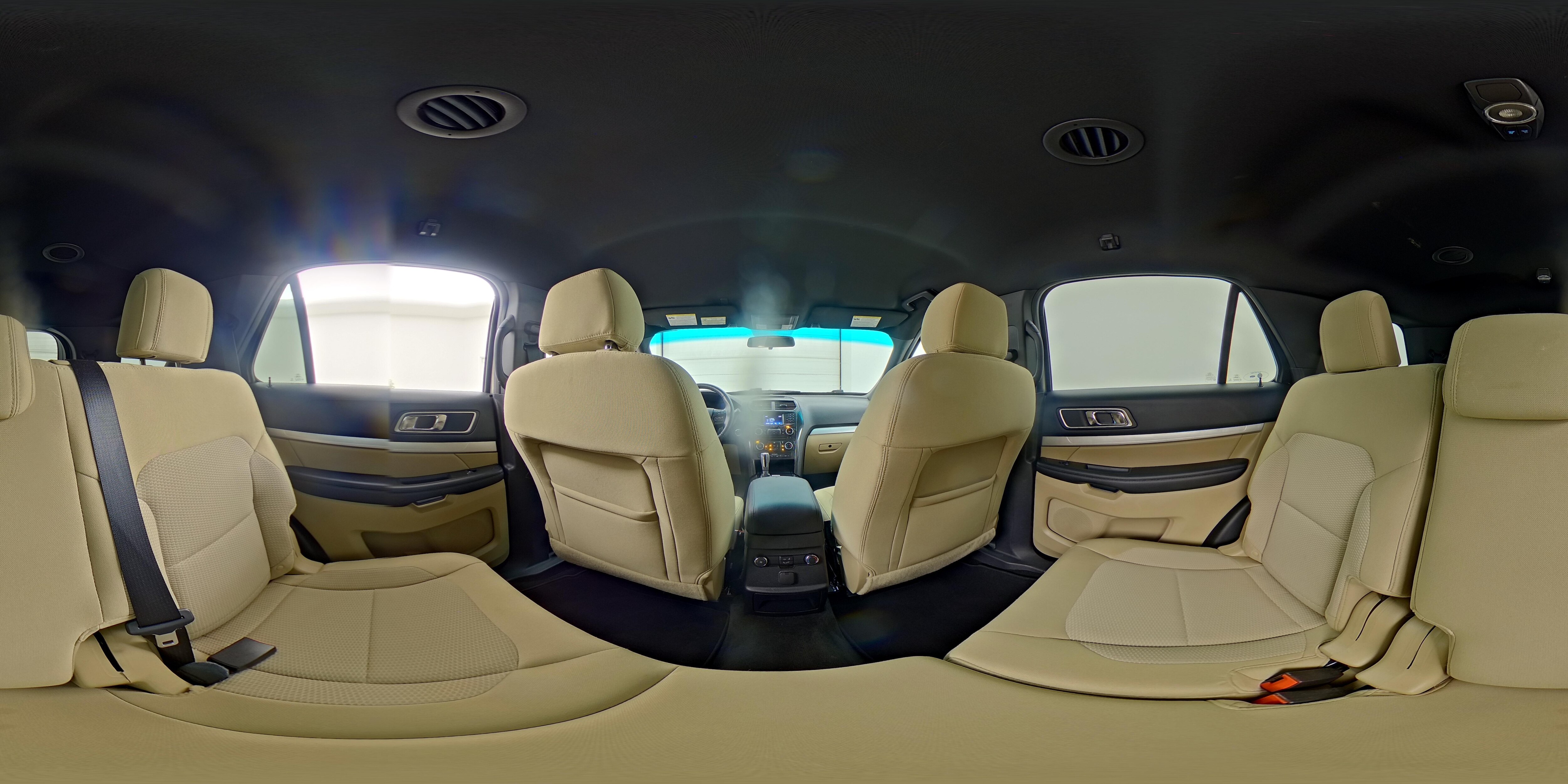 2017 Ford Explorer XLT - Photo 26