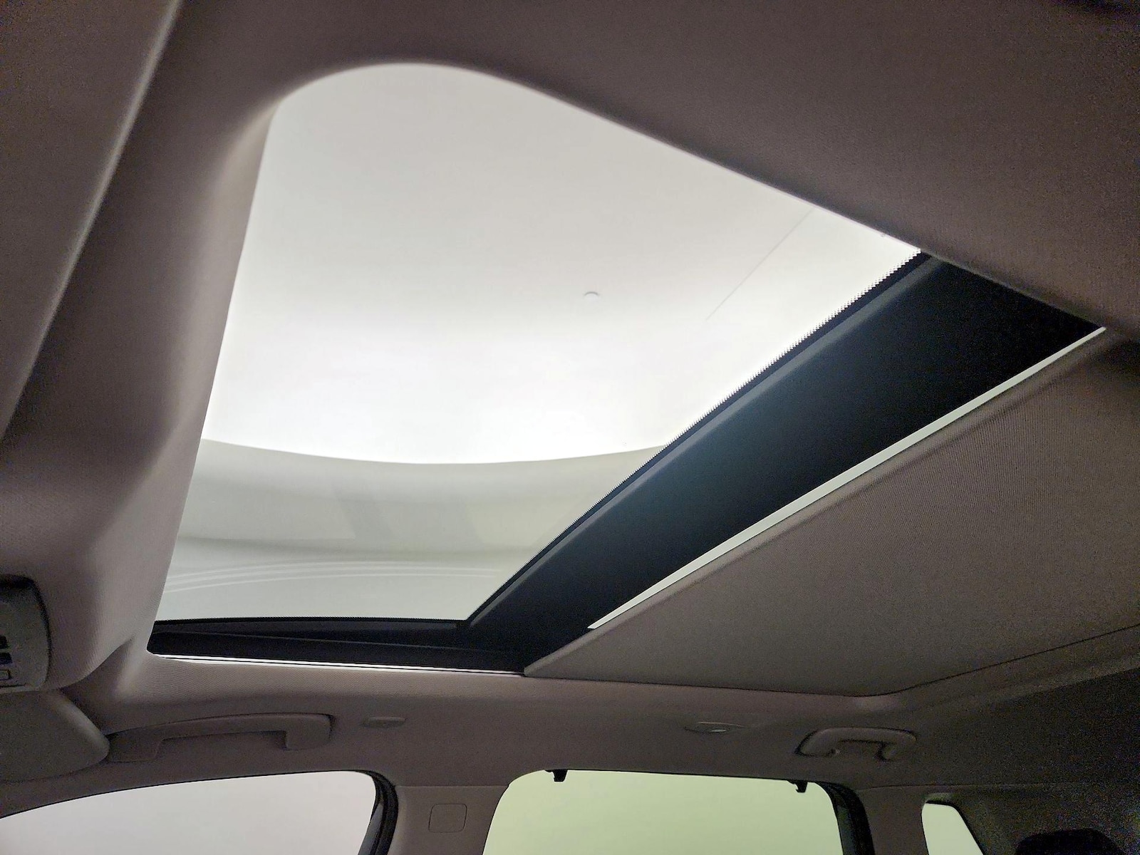 Panoramic Sunroof