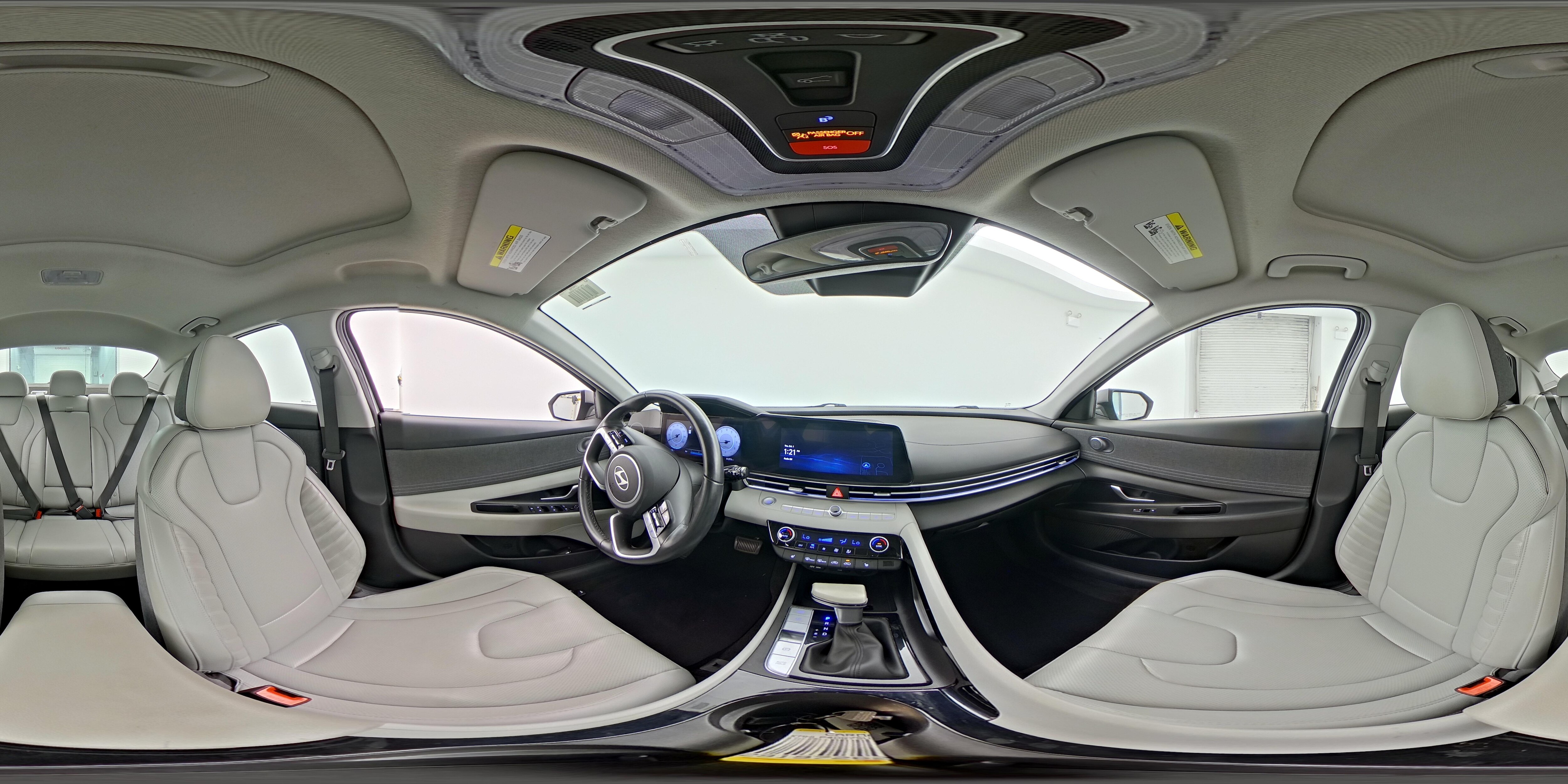 2025 Hyundai Elantra Limited - Photo 23