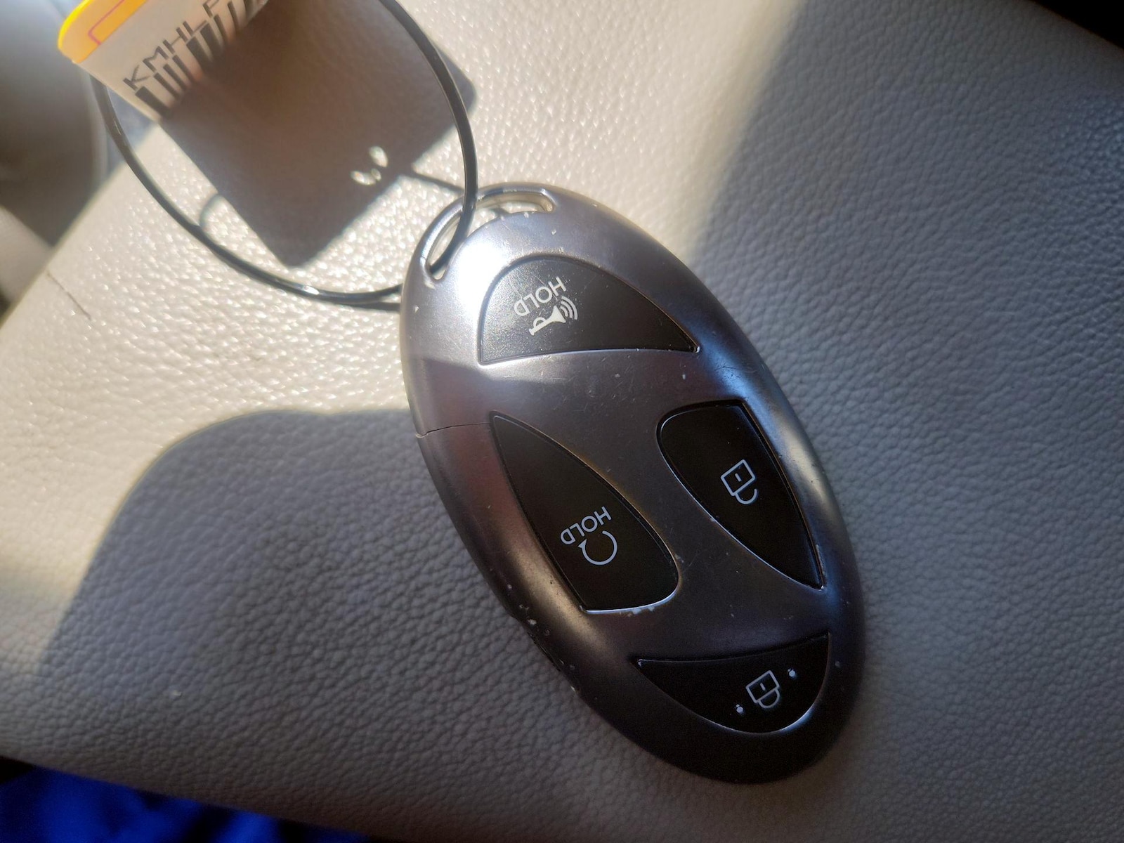 2025 Hyundai Elantra Limited - Photo 22