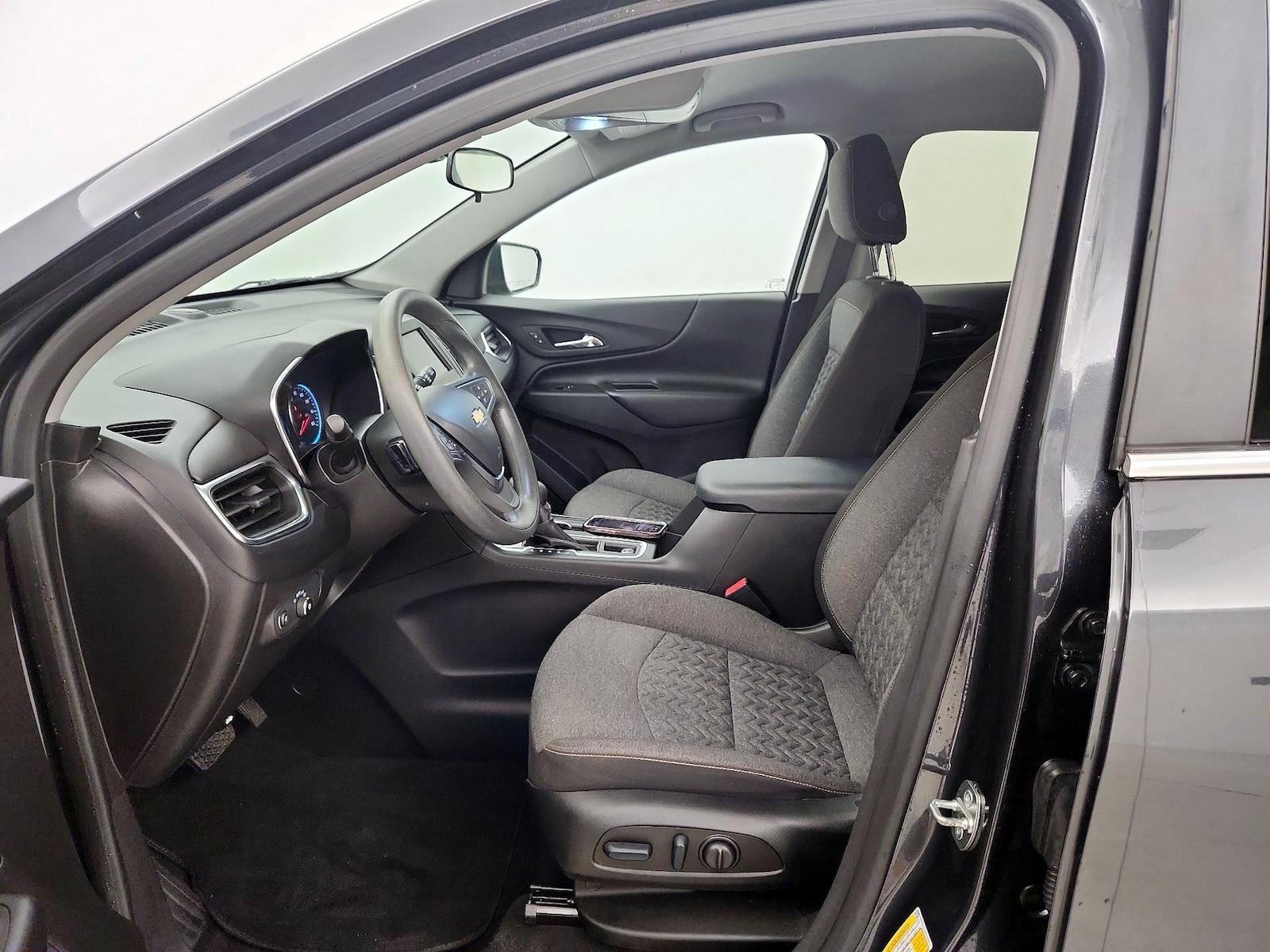 Power Seat(s) & Side Airbags