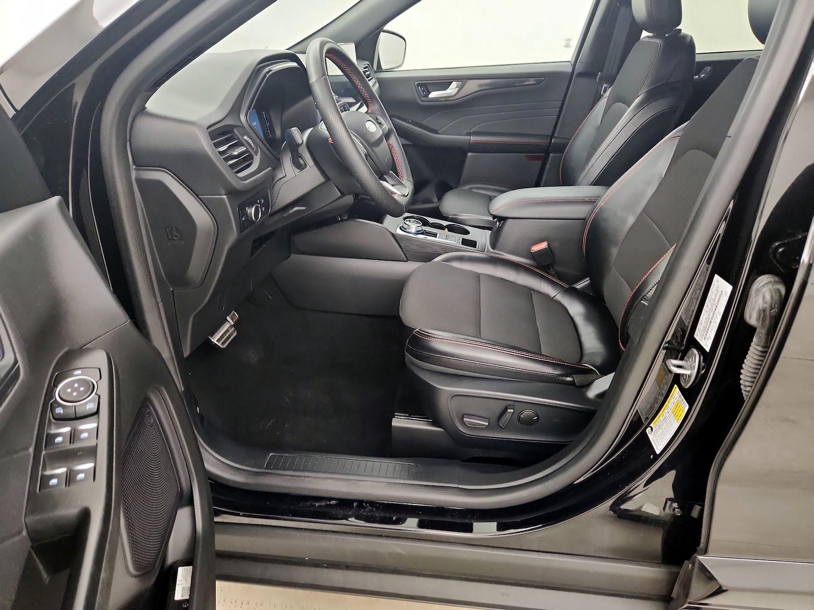 Power Seat(s) & Side Airbags