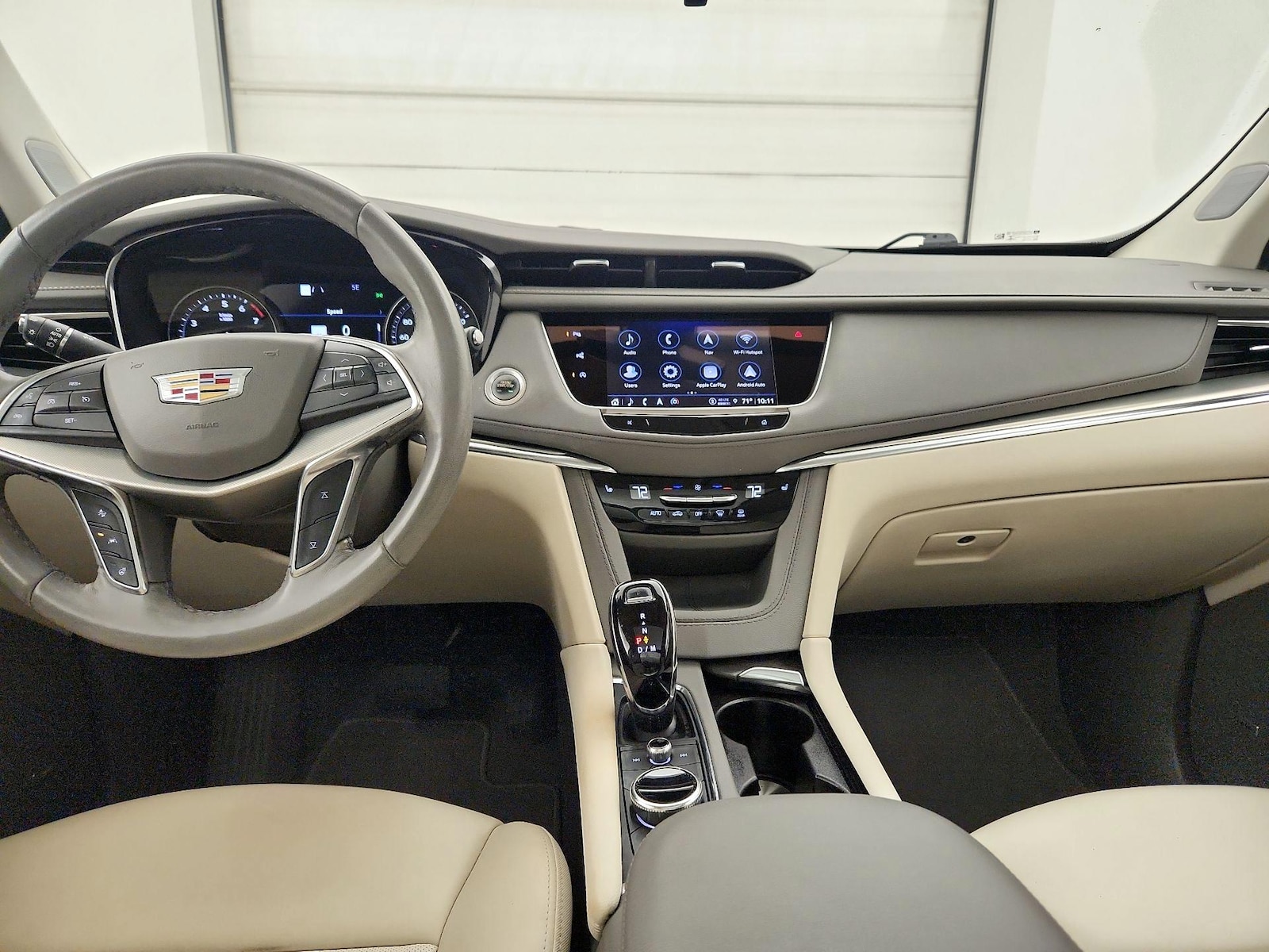 Apple CarPlay® & Android Auto™