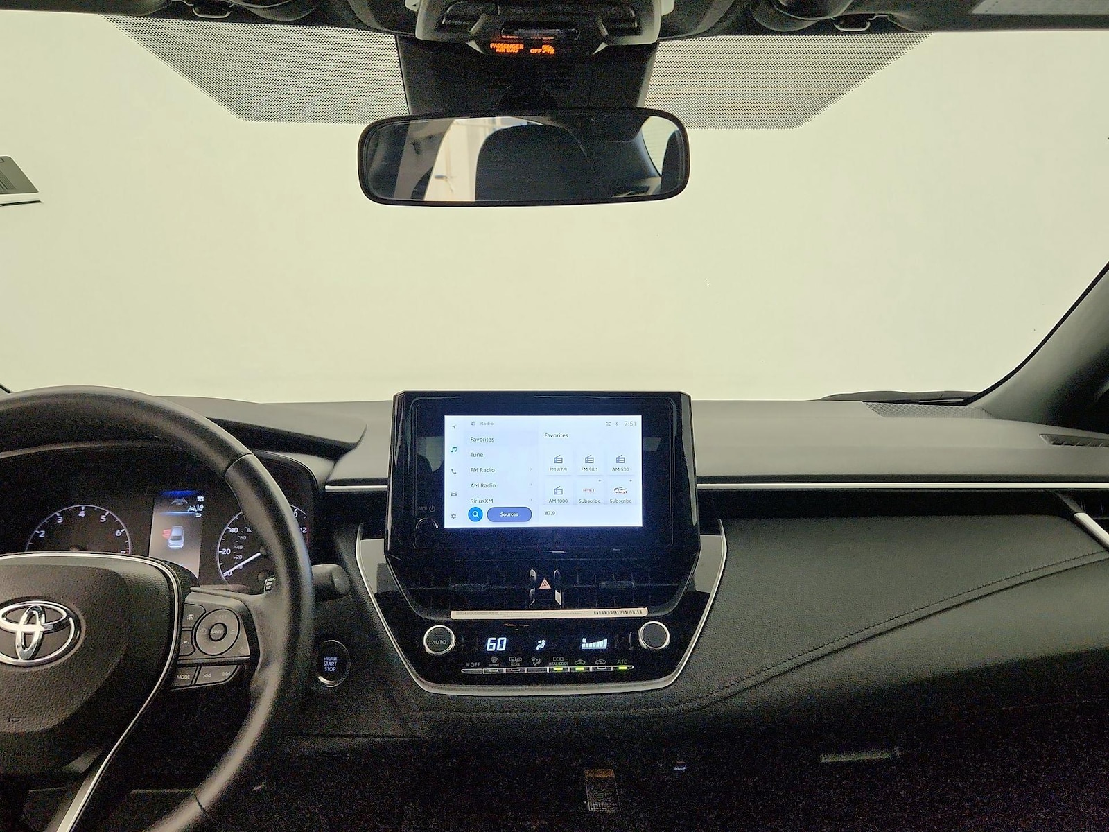 2024 Toyota Corolla SE - Photo 10