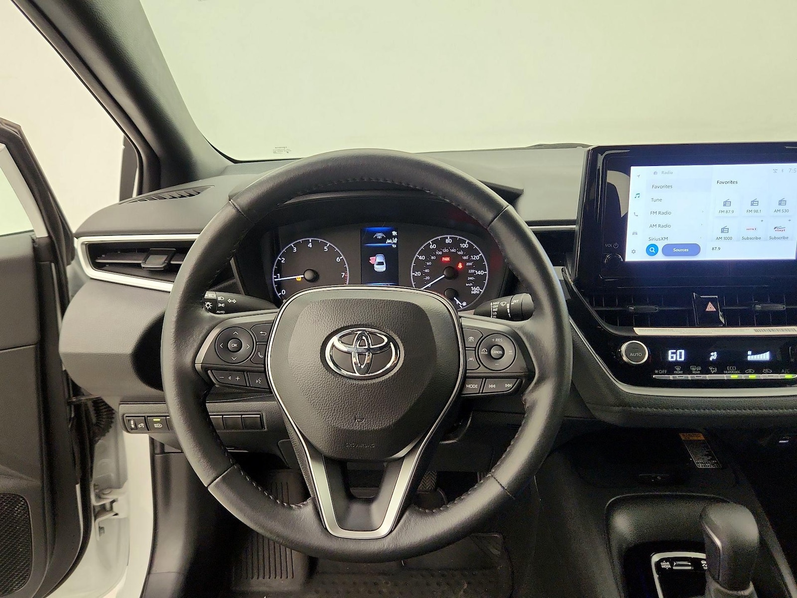 2024 Toyota Corolla SE - Photo 11