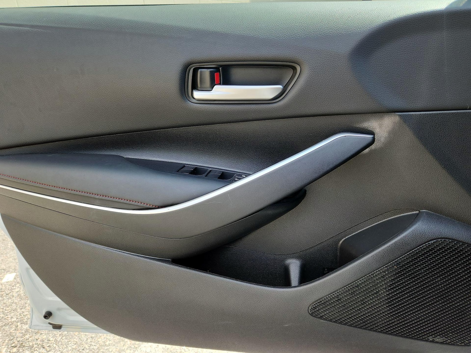 2024 Toyota Corolla SE - Photo 13