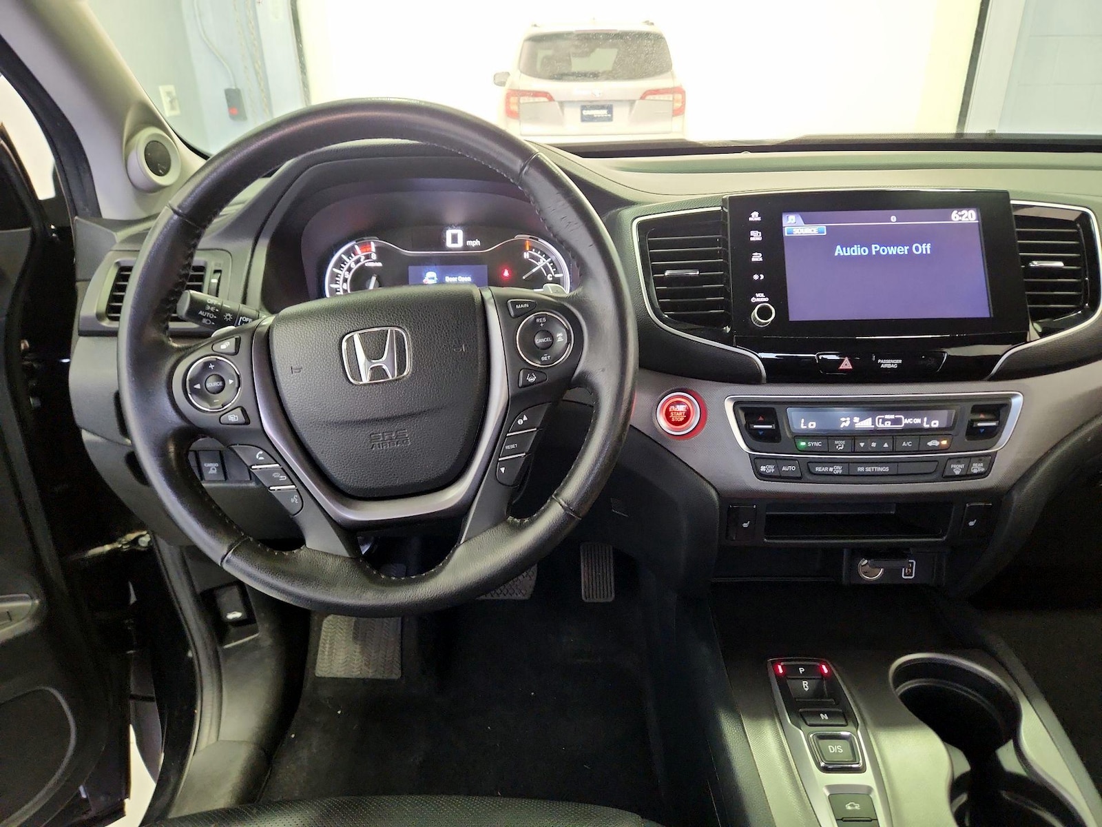 Apple CarPlay® & Android Auto™