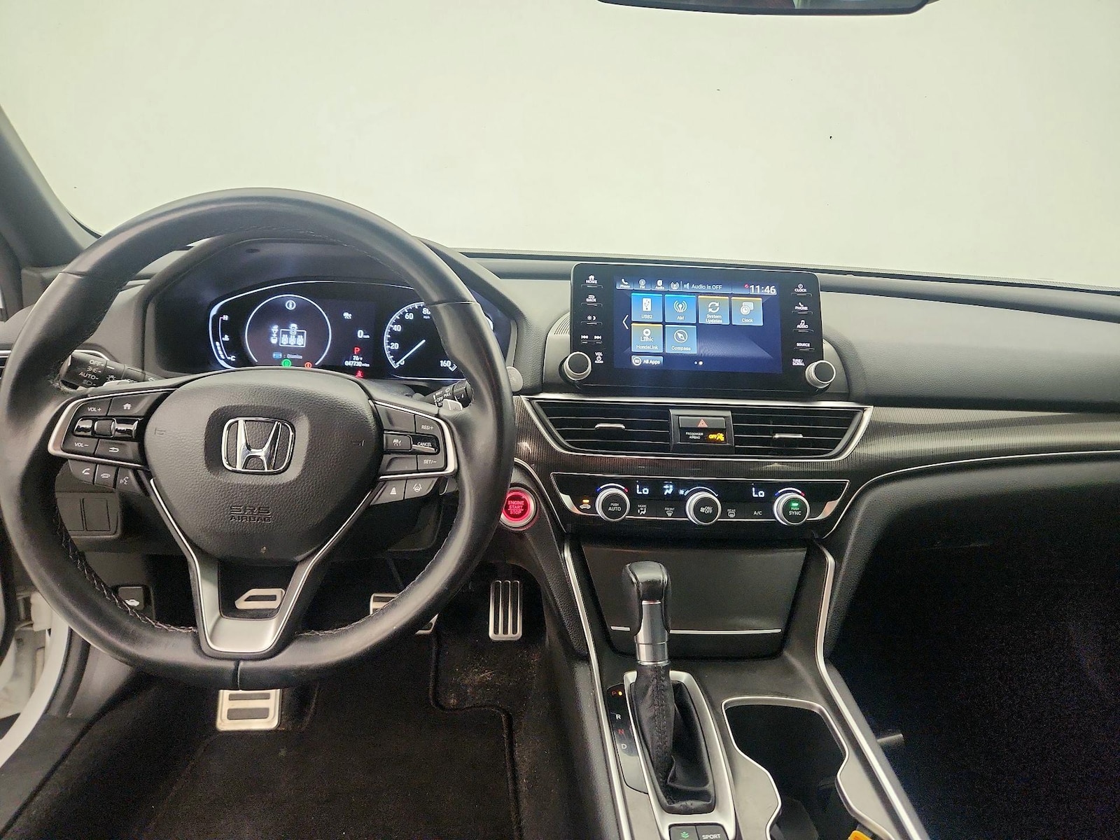 Apple CarPlay® & Android Auto™