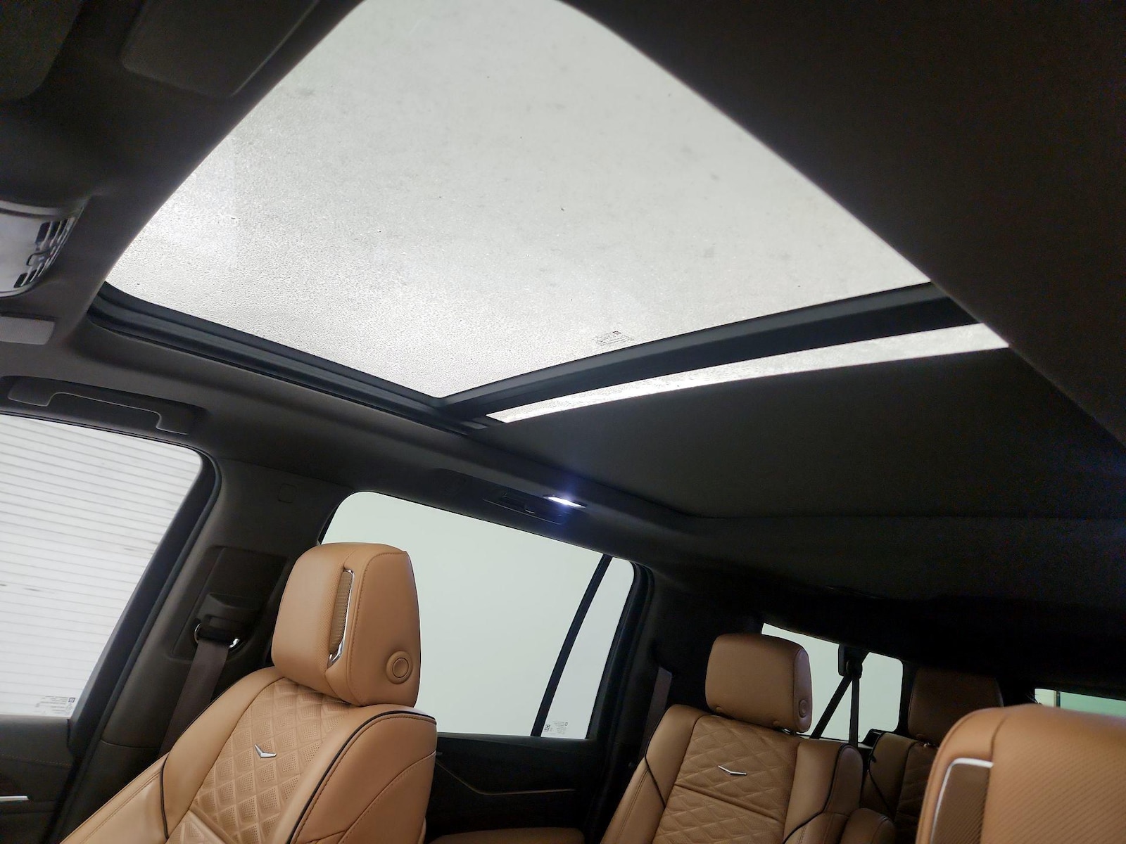 2023 Cadillac Escalade ESV Premium Luxury - Photo 21