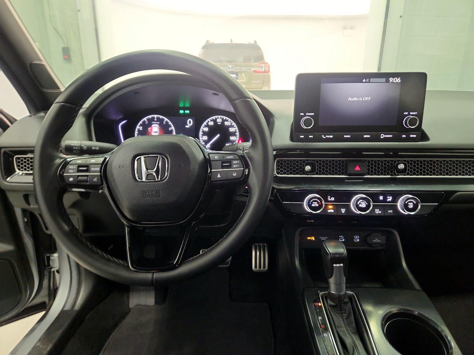 Apple CarPlay® & Android Auto™