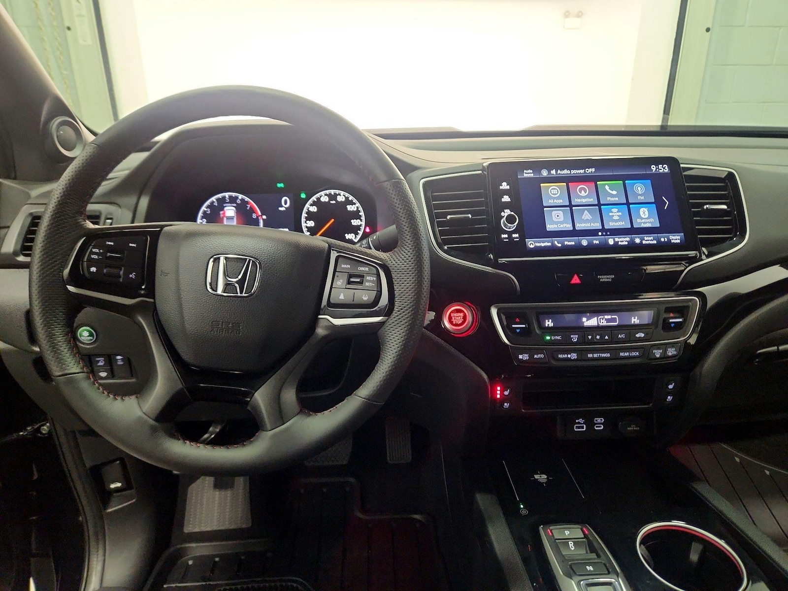 Apple CarPlay® & Android Auto™