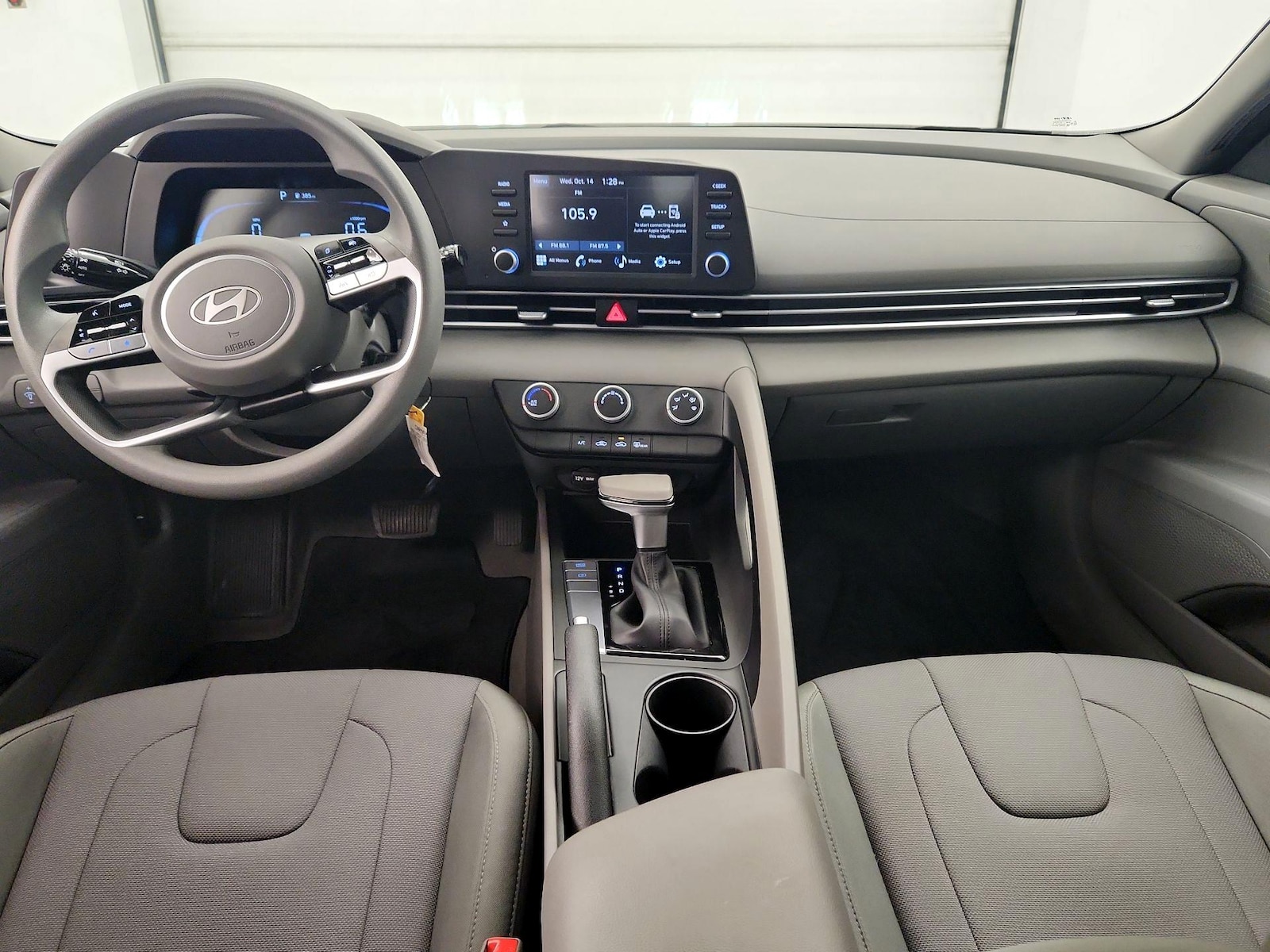 Apple CarPlay® & Android Auto™