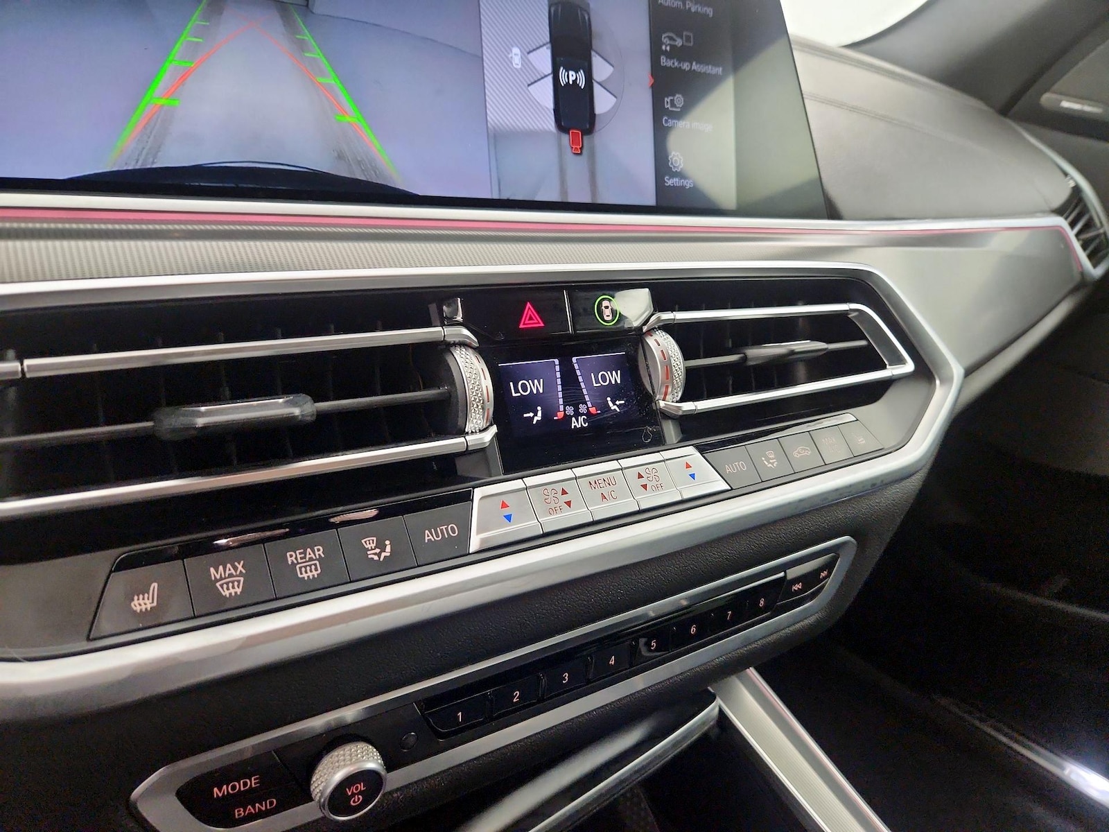 2021 BMW X5 40i - Photo 18
