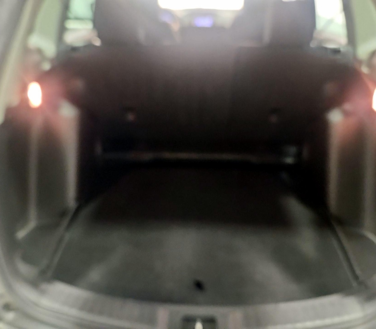 Trunk/Cargo (Seats Up)