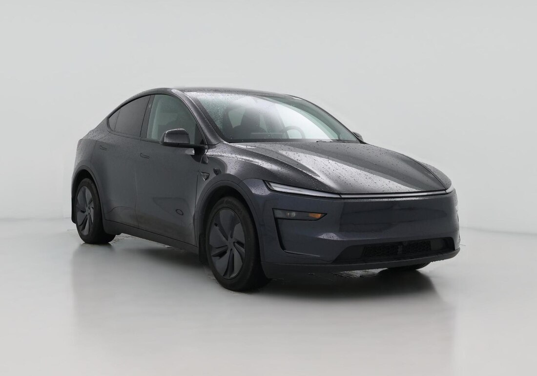 2026 Tesla Model Y Premium Rear-Wheel Drive in Gray — CarMax photo