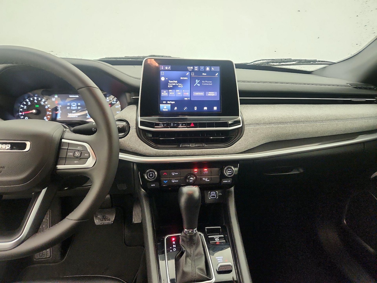 2025 Jeep Compass Latitude - Photo 10