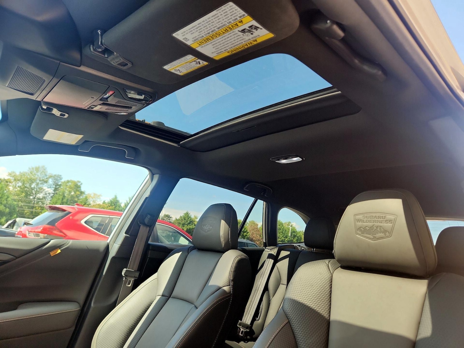 Sunroof(s) & Overhead Airbags