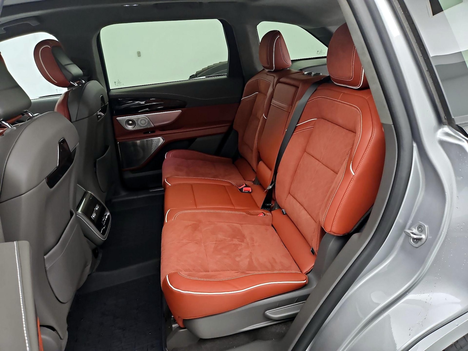 Rear Air Conditioning
