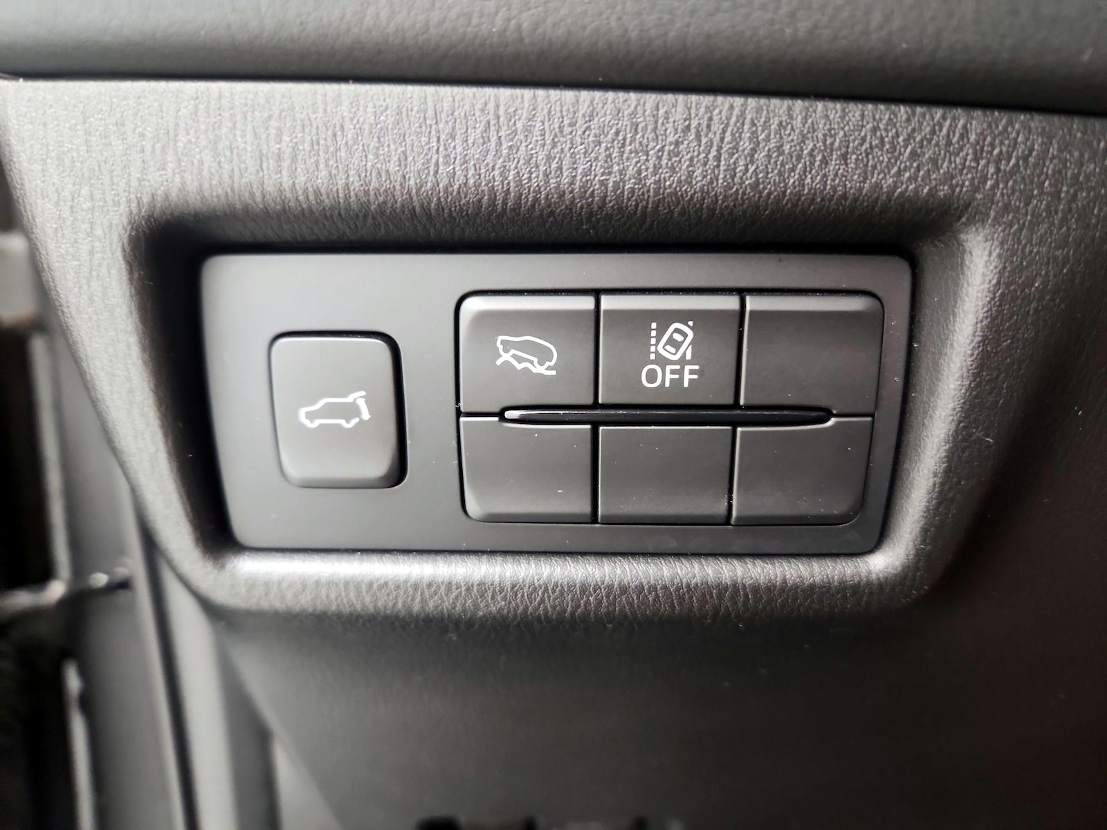 2025 Mazda CX-5 S Preferred package - Photo 14