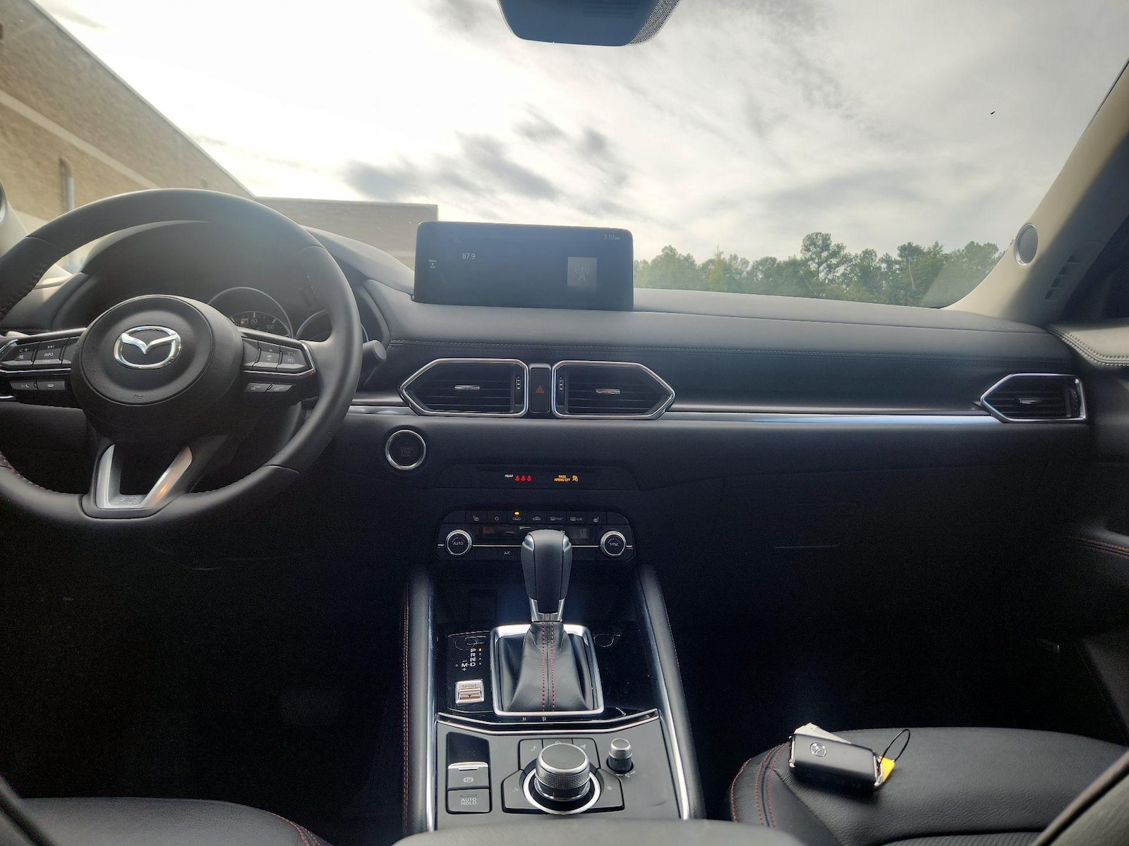Apple CarPlay® & Android Auto™