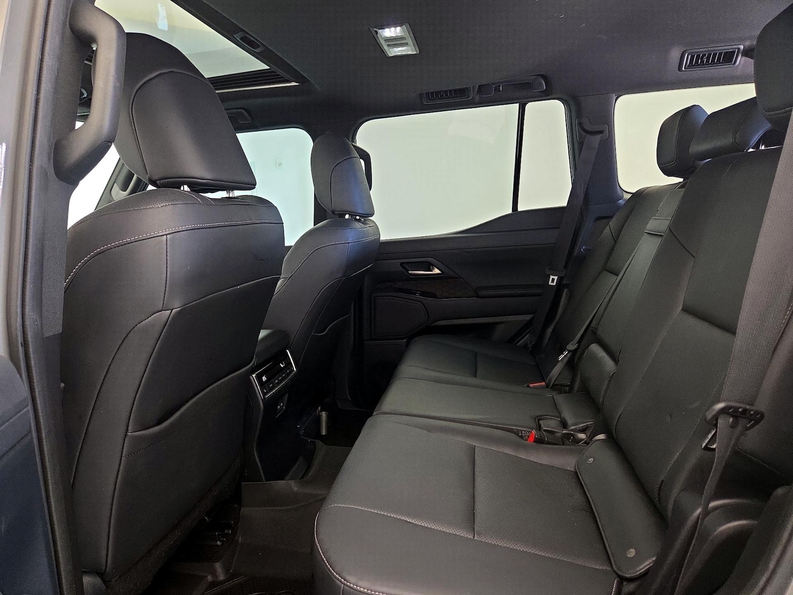 Rear Air Conditioning