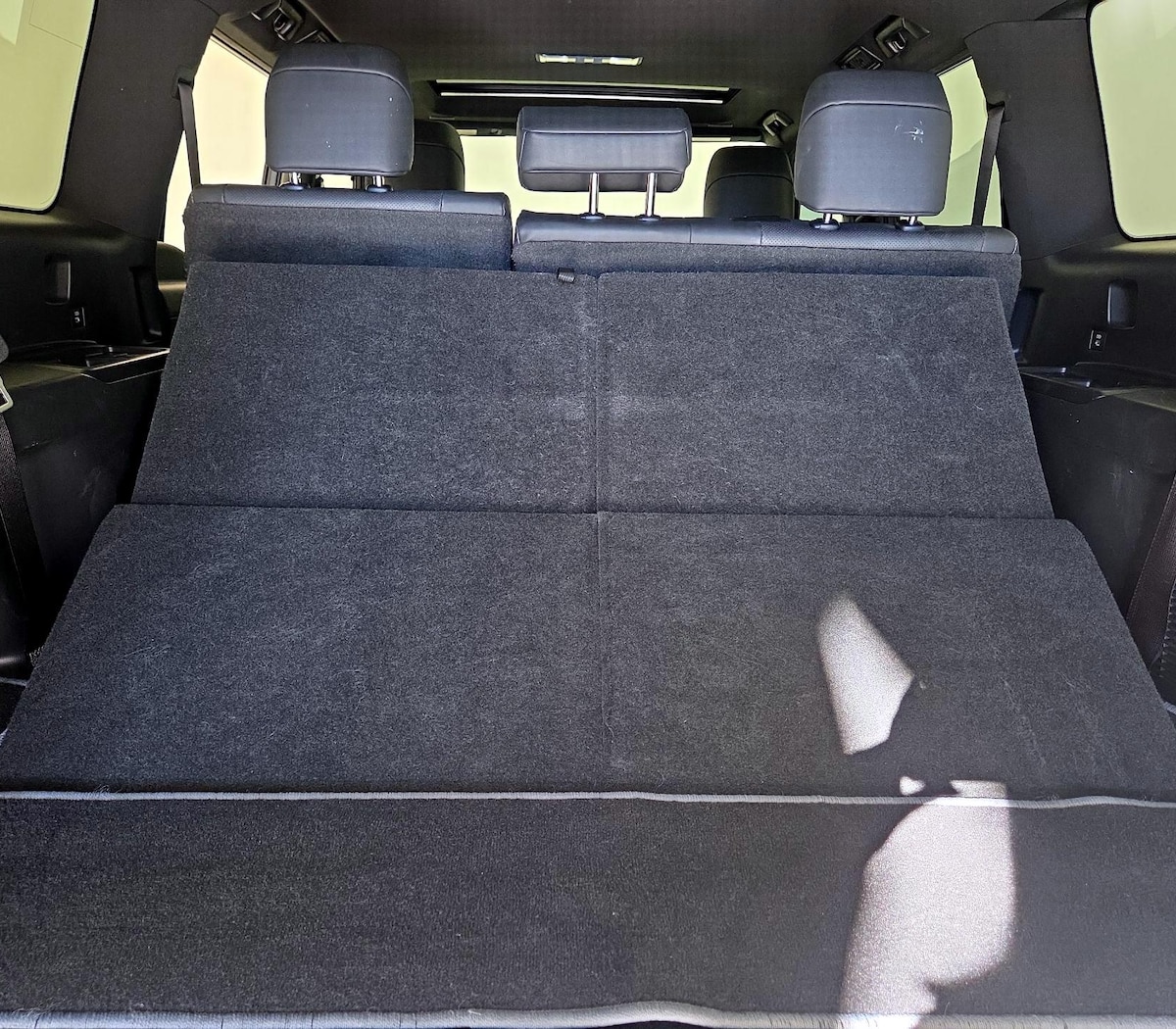 Trunk/Cargo (Seats Up)