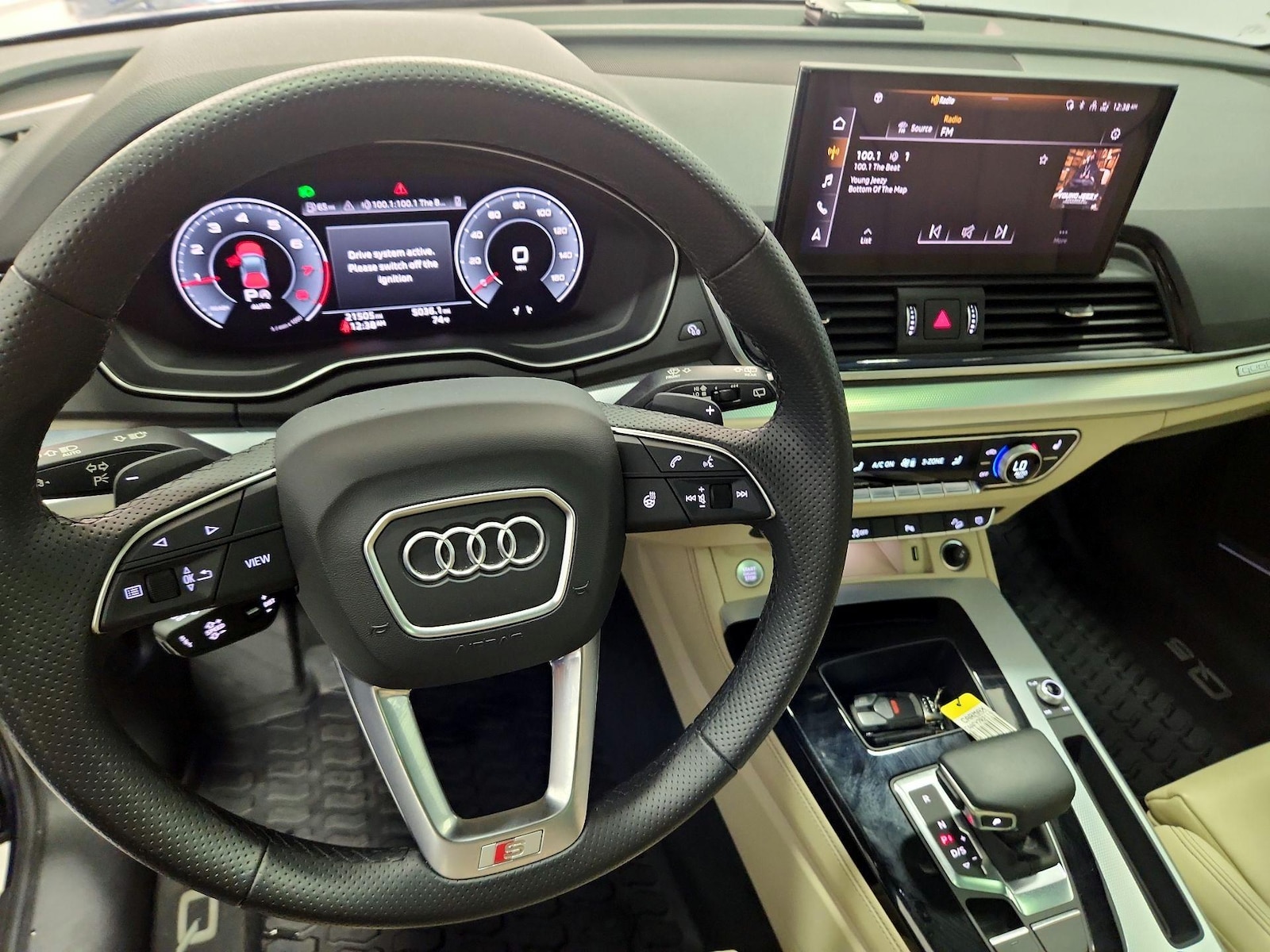 Apple CarPlay® & Android Auto™