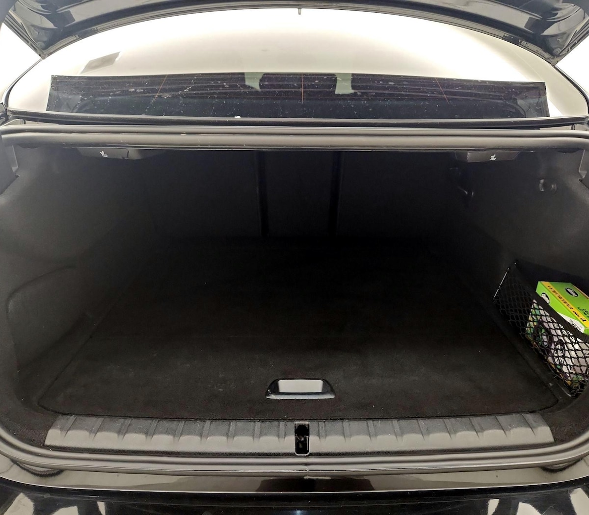 Trunk/Cargo (Seats Up)