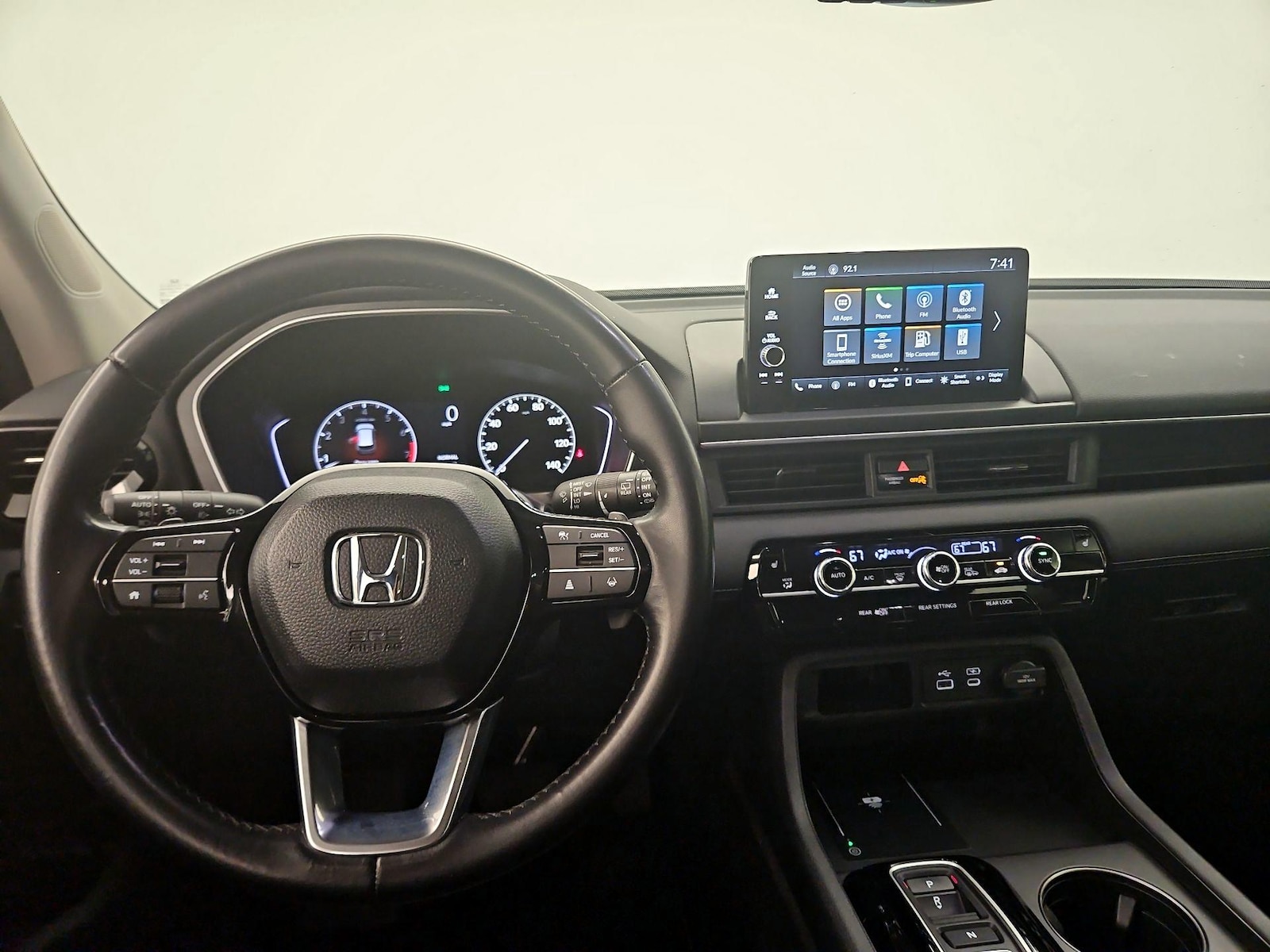 Apple CarPlay® & Android Auto™