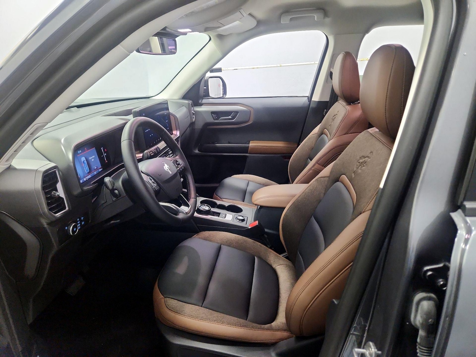 Power Seat(s) & Side Airbags
