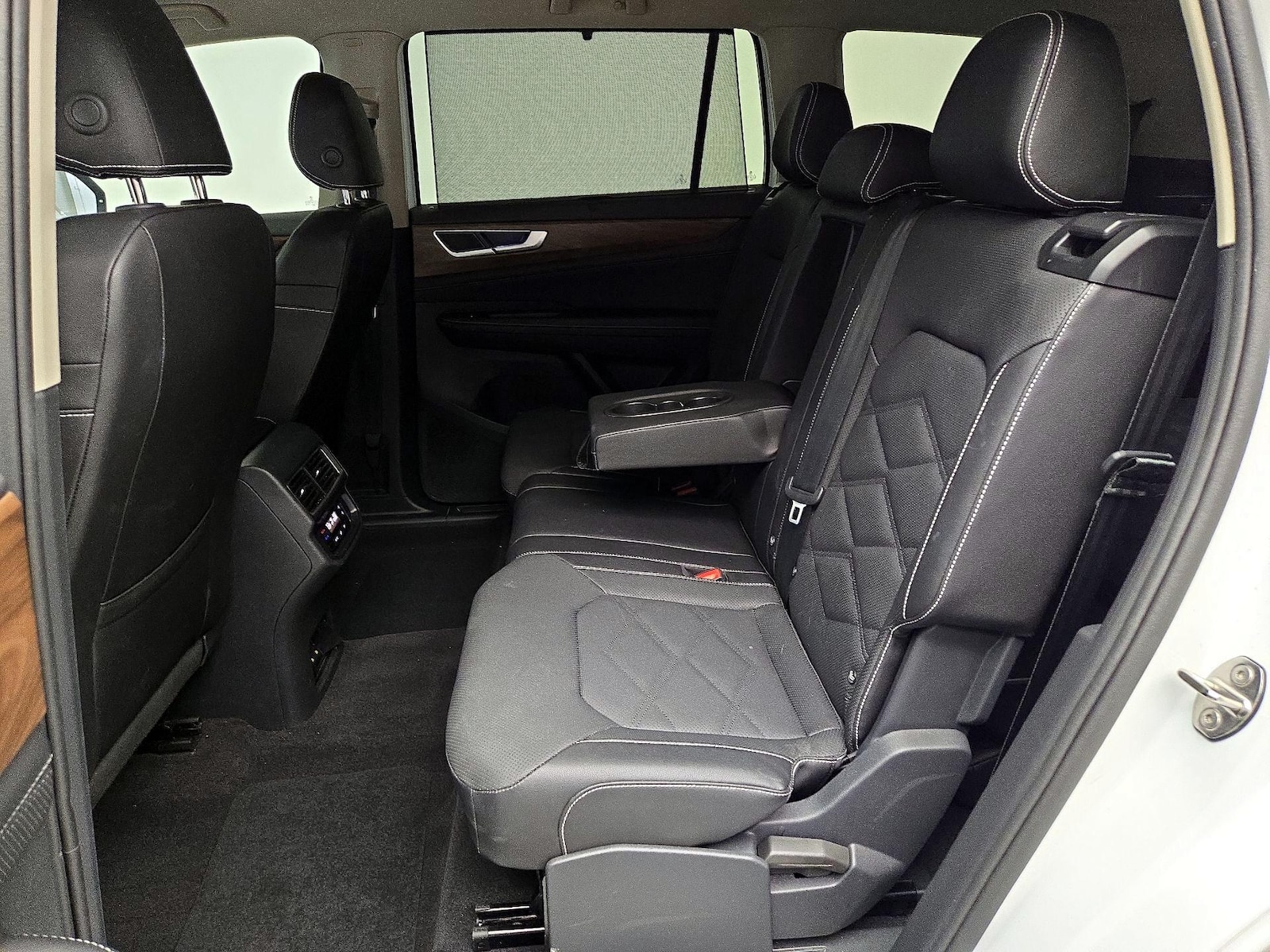 Rear Air Conditioning