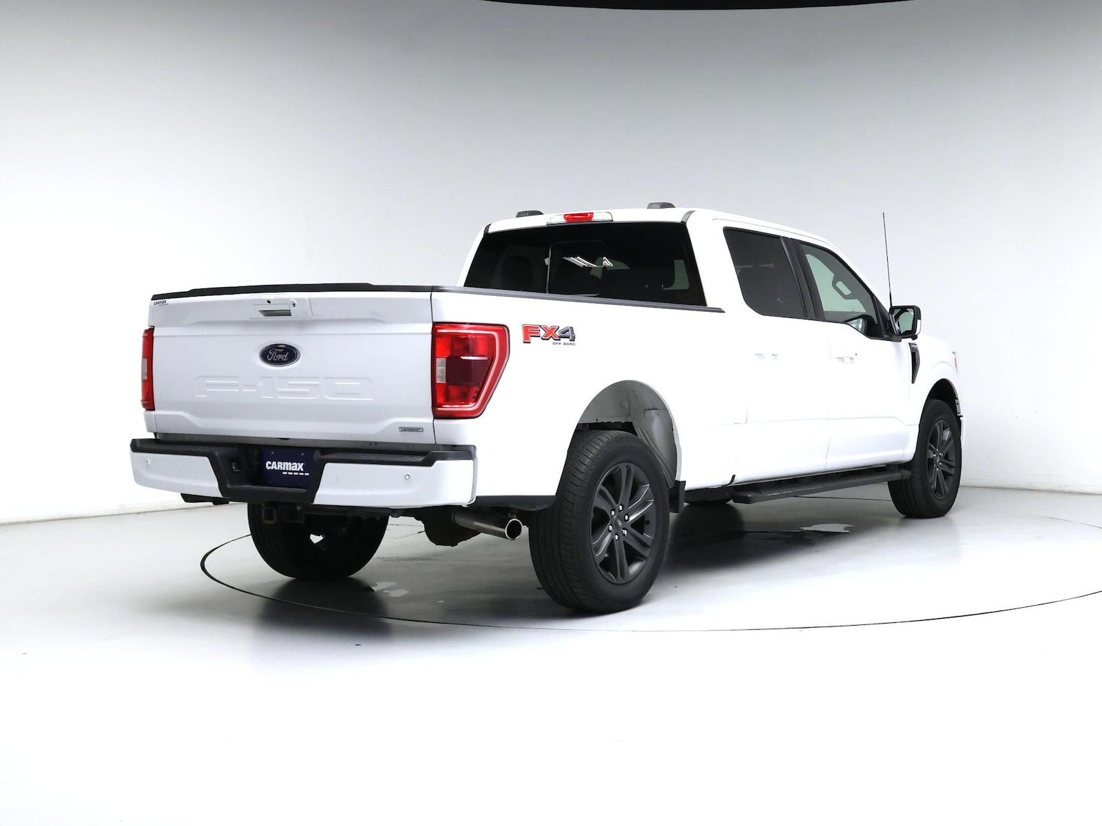 2023 Ford F-150 XLT - Photo 9