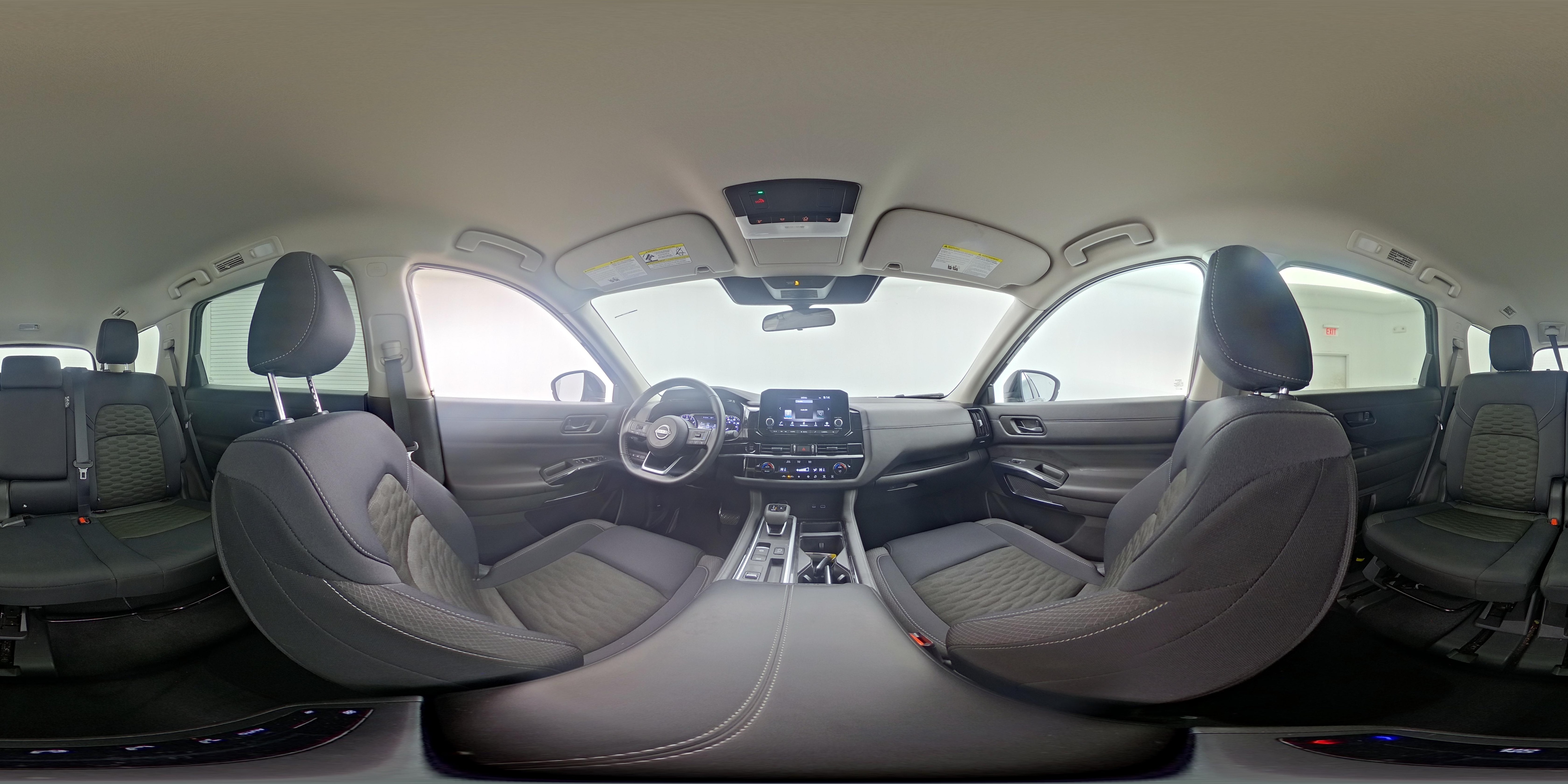 2025 Nissan Pathfinder SV - Photo 26