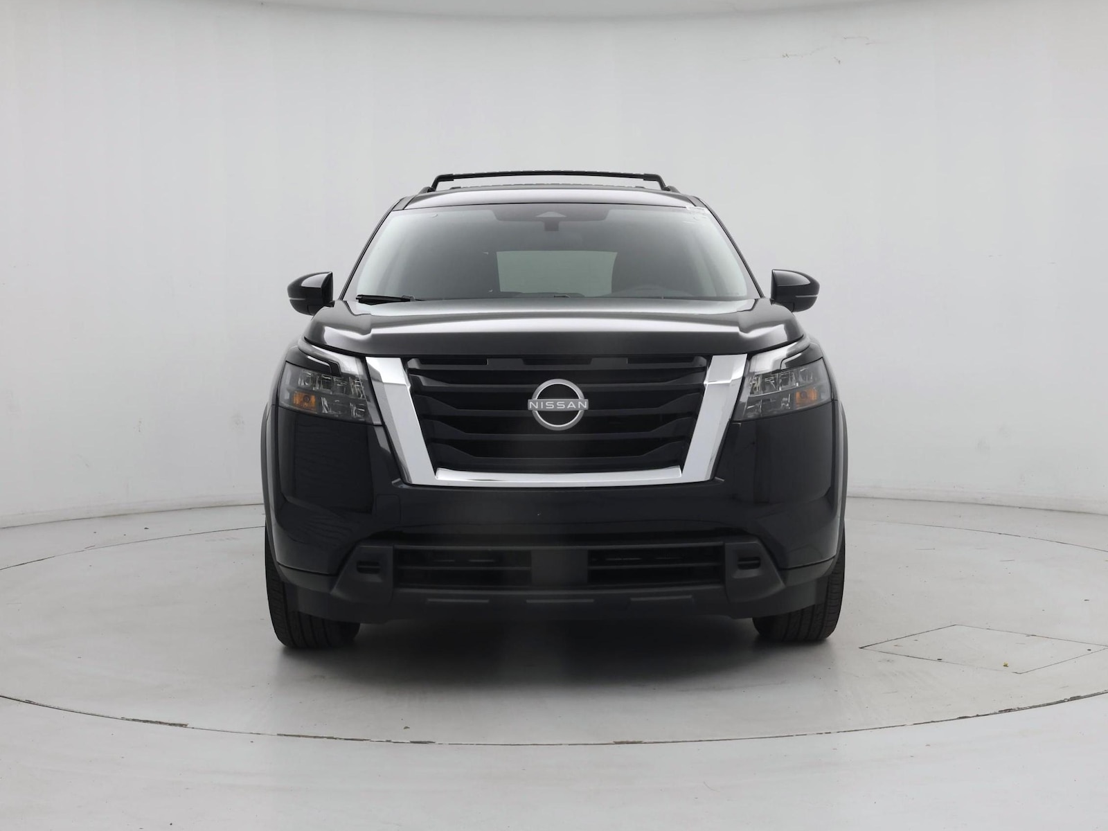 2025 Nissan Pathfinder SV - Photo 6