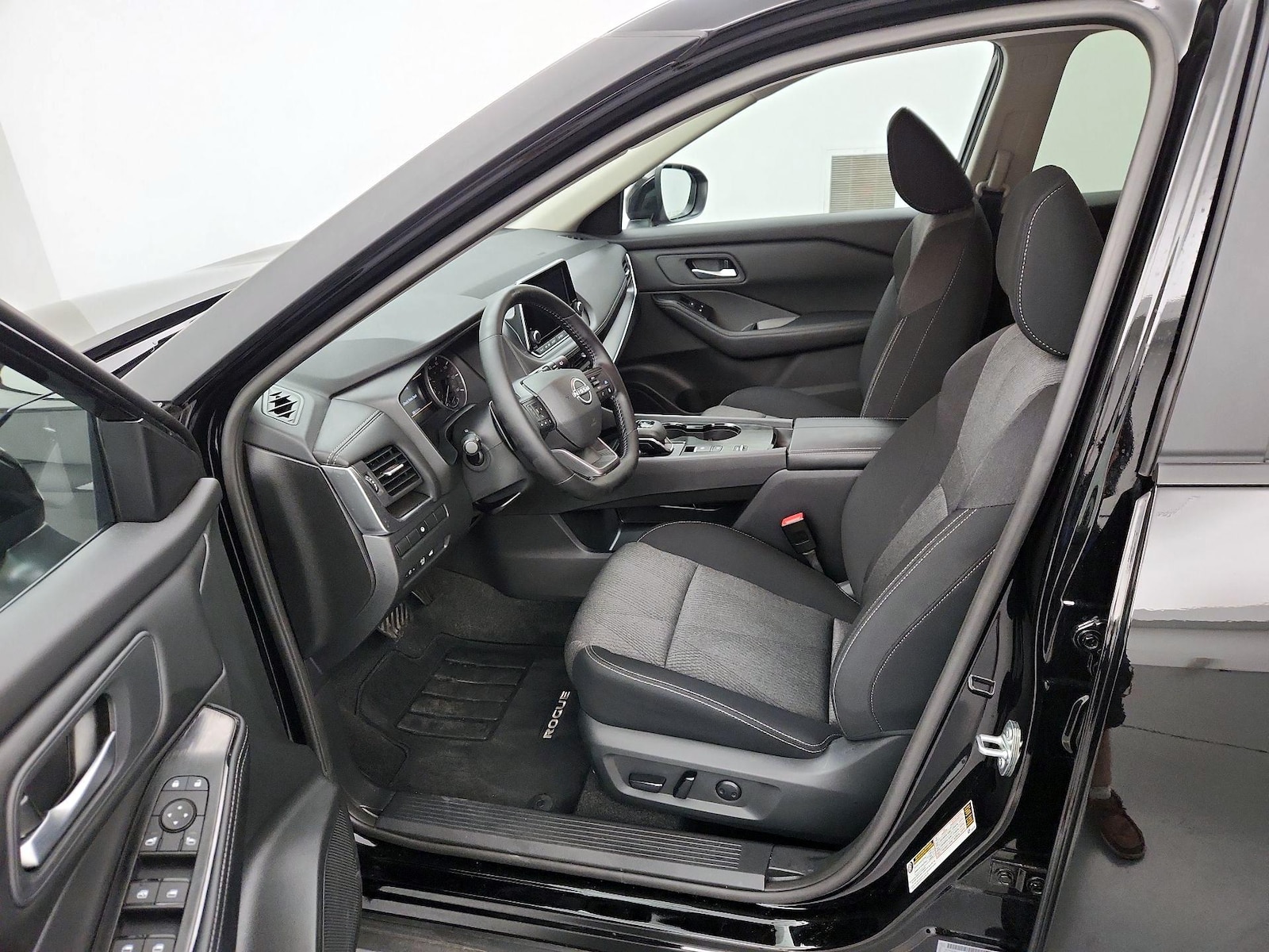 Power Seat(s) & Side Airbags
