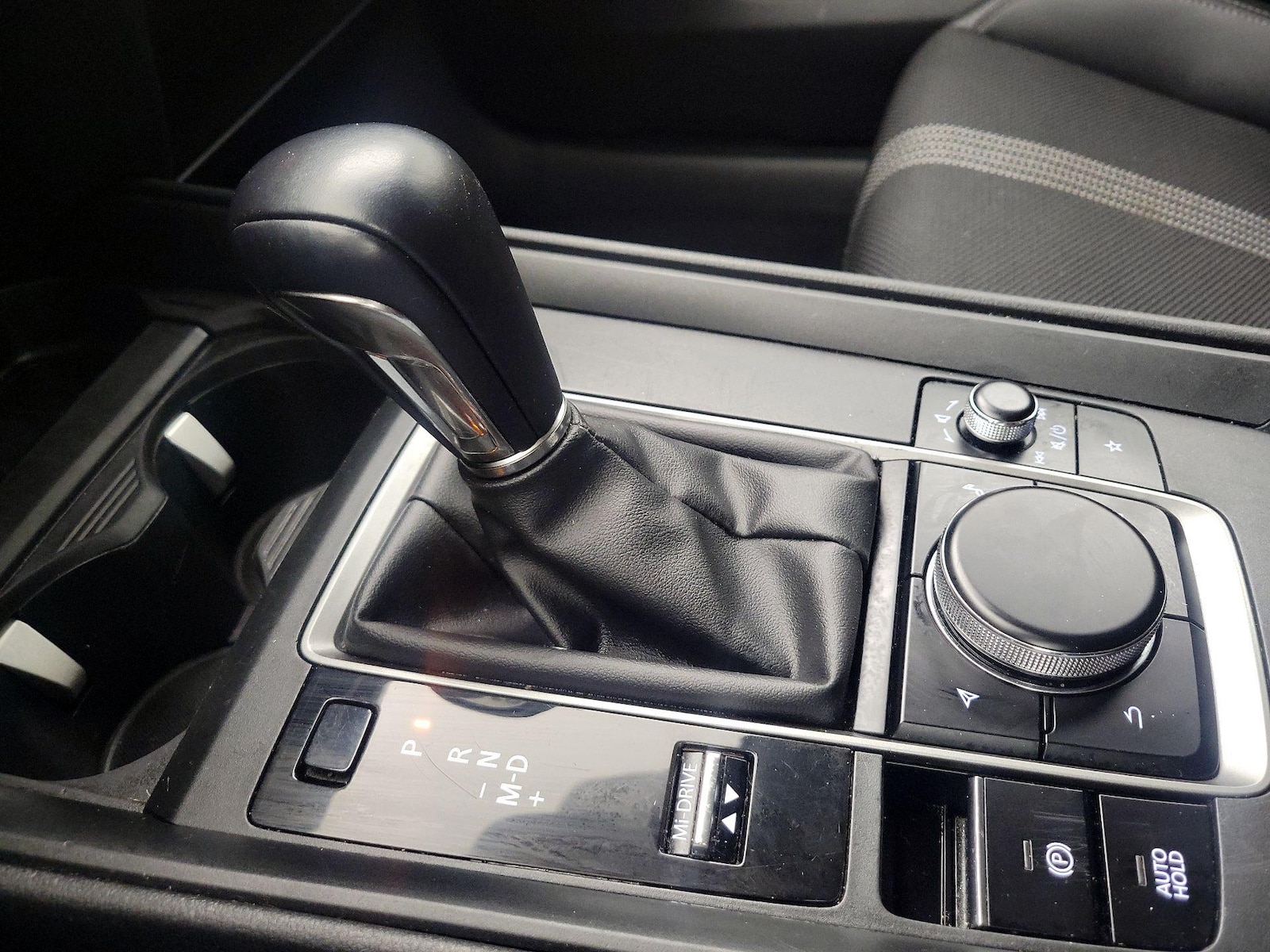 2025 Mazda CX-50 Preferred - Photo 18