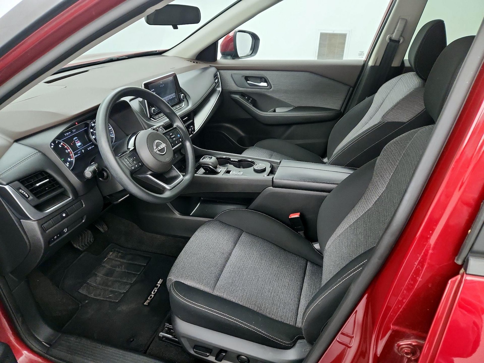 Power Seat(s) & Side Airbags
