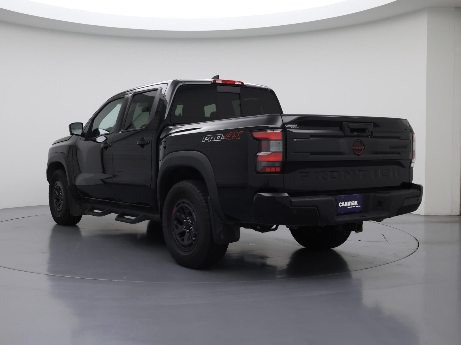 2026 Nissan Frontier PRO-4X - Photo 3