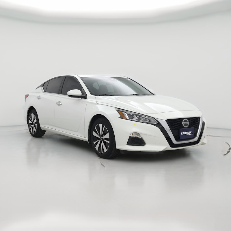 2022 Nissan Altima SV