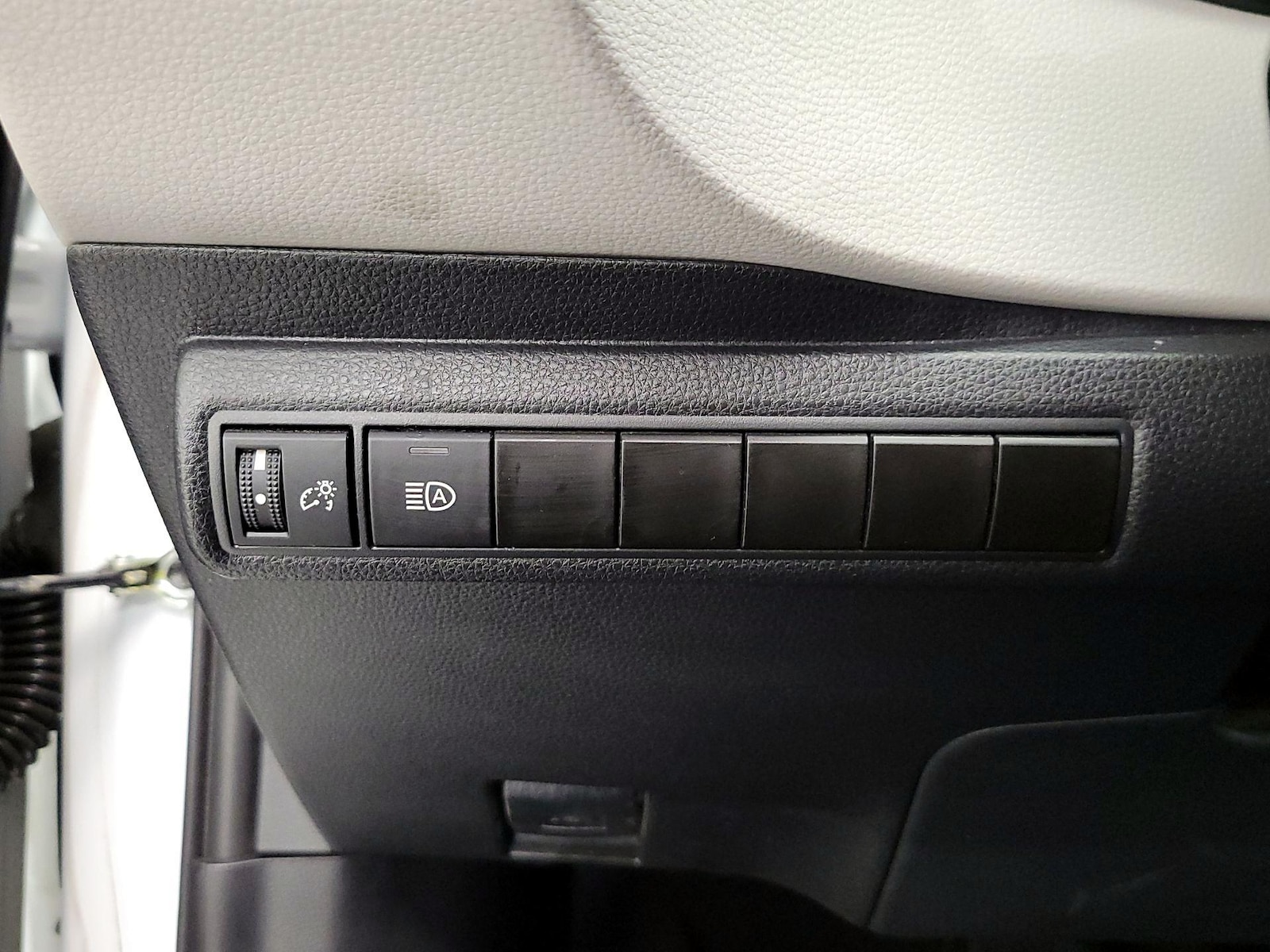 2023 Toyota Corolla LE - Photo 14