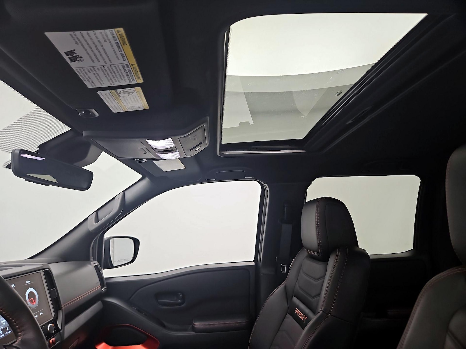 Sunroof(s) & Overhead Airbags