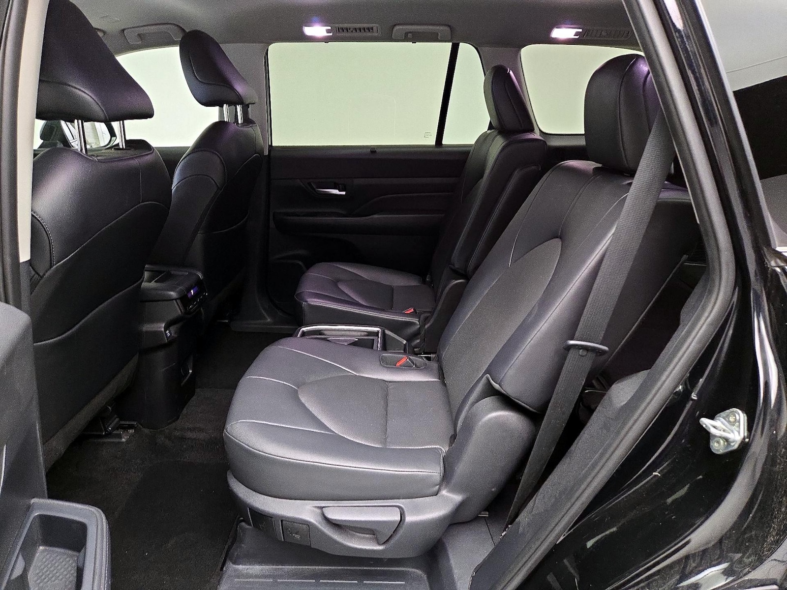 Rear Air Conditioning