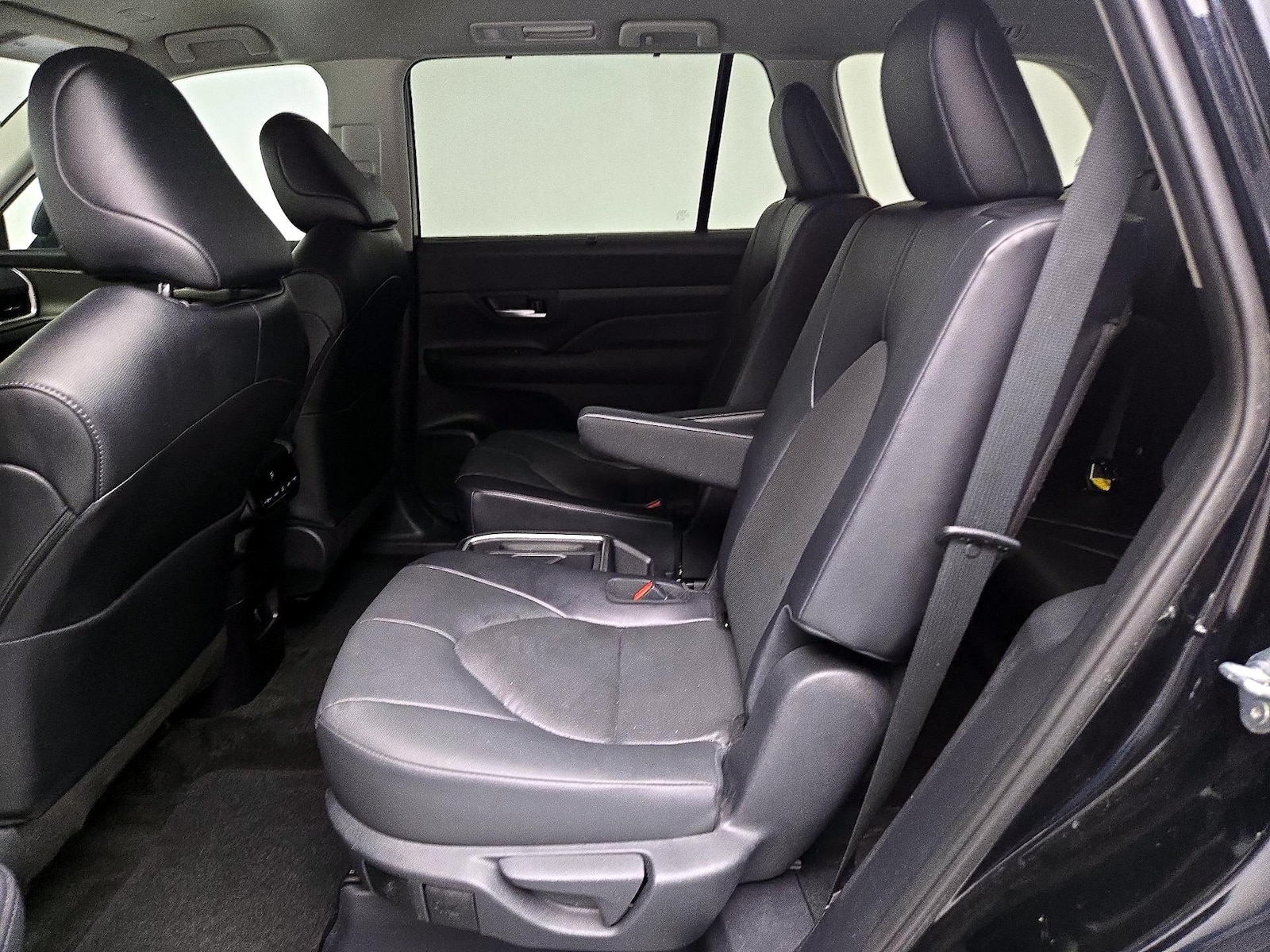 Rear Air Conditioning