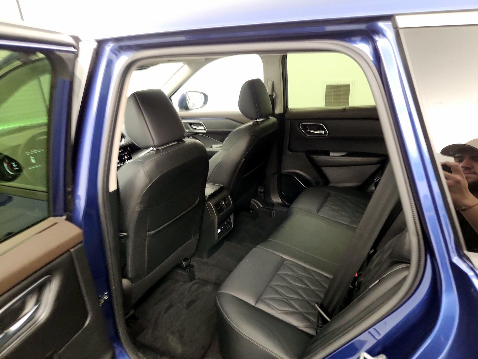 Rear Air Conditioning