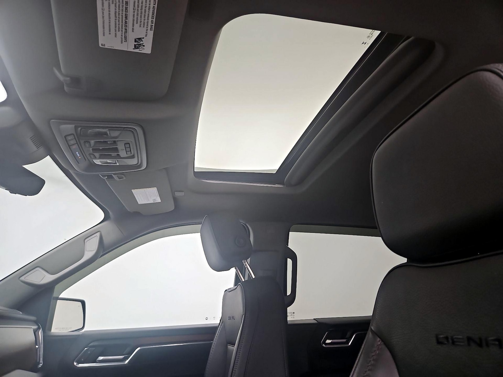Sunroof(s) & Overhead Airbags